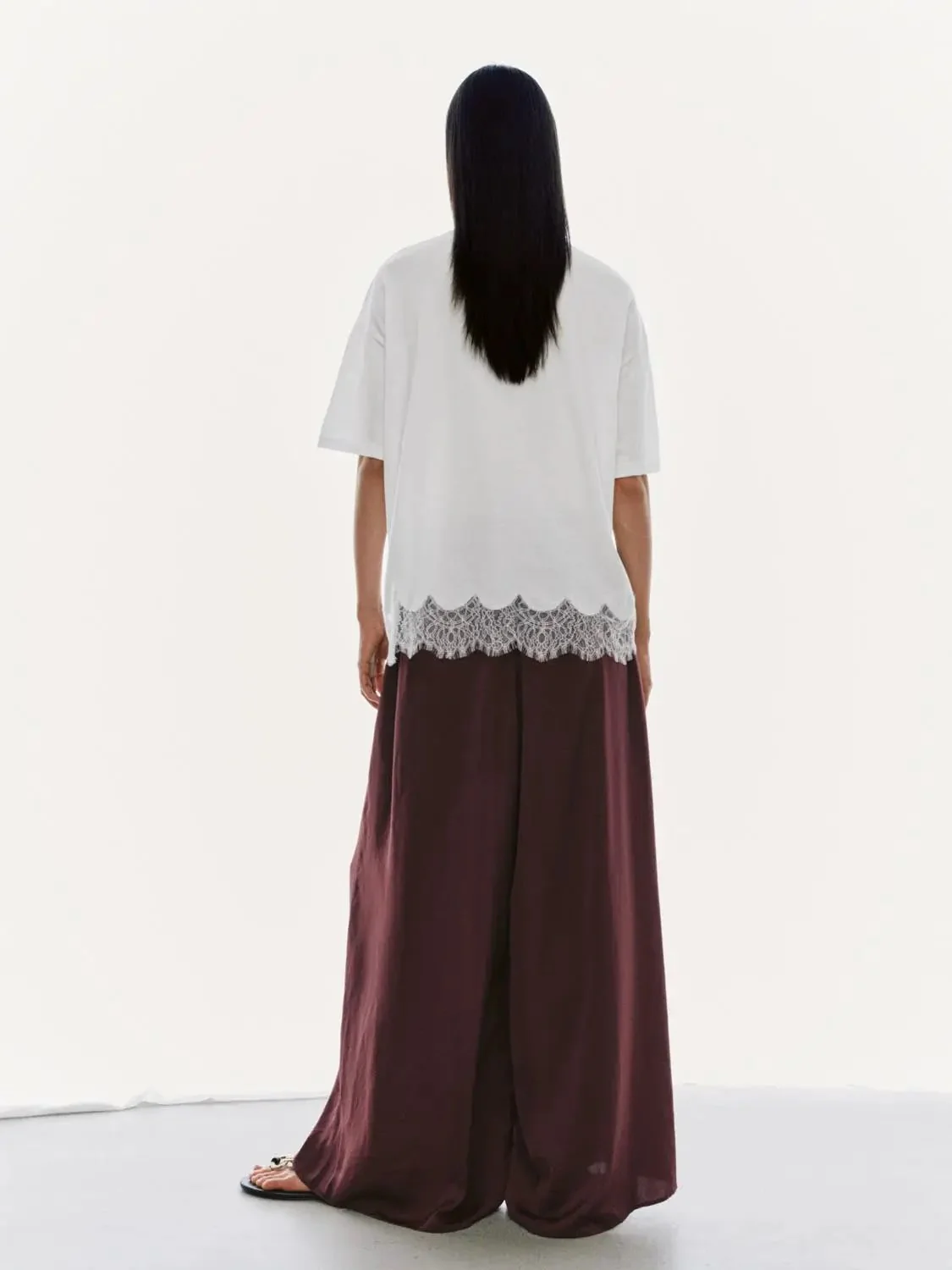 532-cotton-tee-with-delicate-lace-trim-t-shirts-14.webp Cotton Tee With Delicate Lace Trim T Shirts