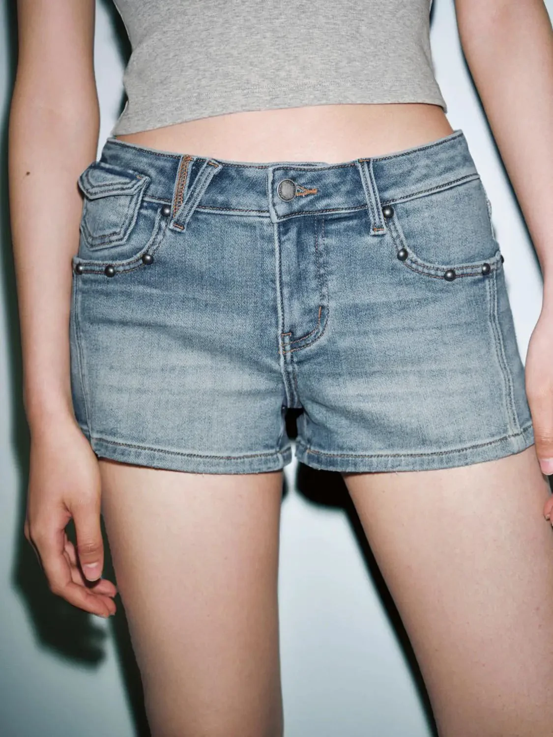 Stretch Patch Pocket Denim Shorts