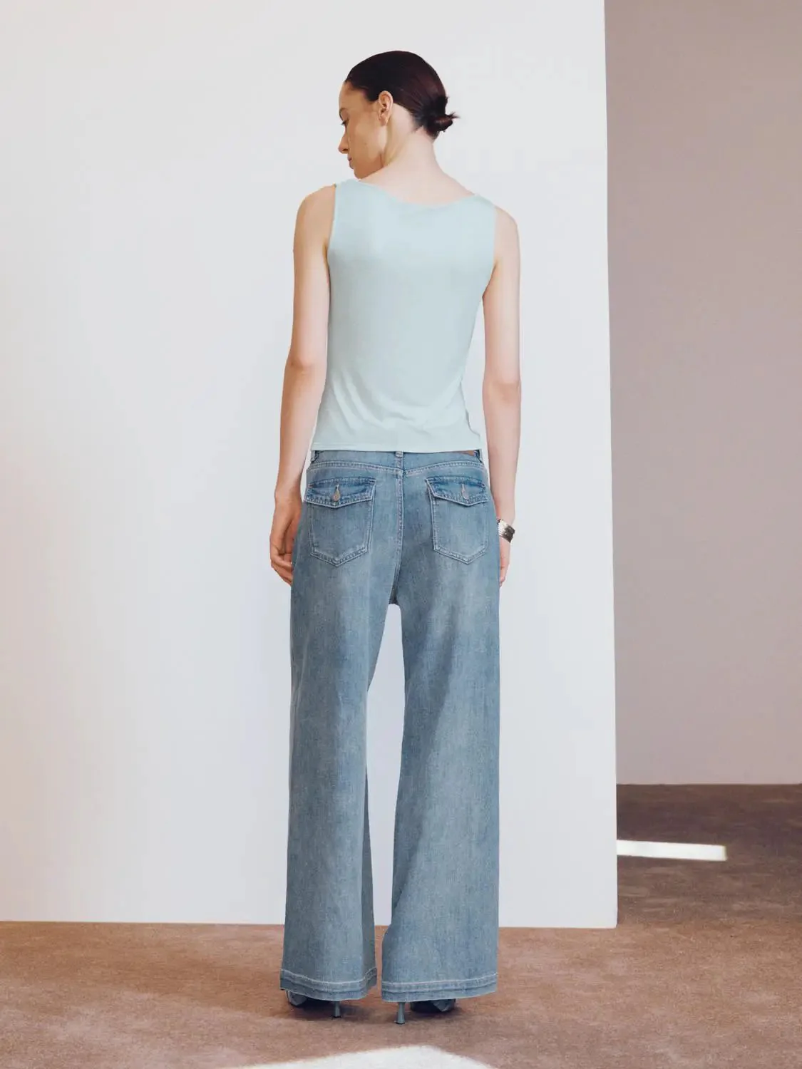 5394-wide-leg-denim-for-comfort-fit-and-everyday-style-jeans-4.webp Wide Leg Denim For Comfort Fit And Everyday Style Jeans