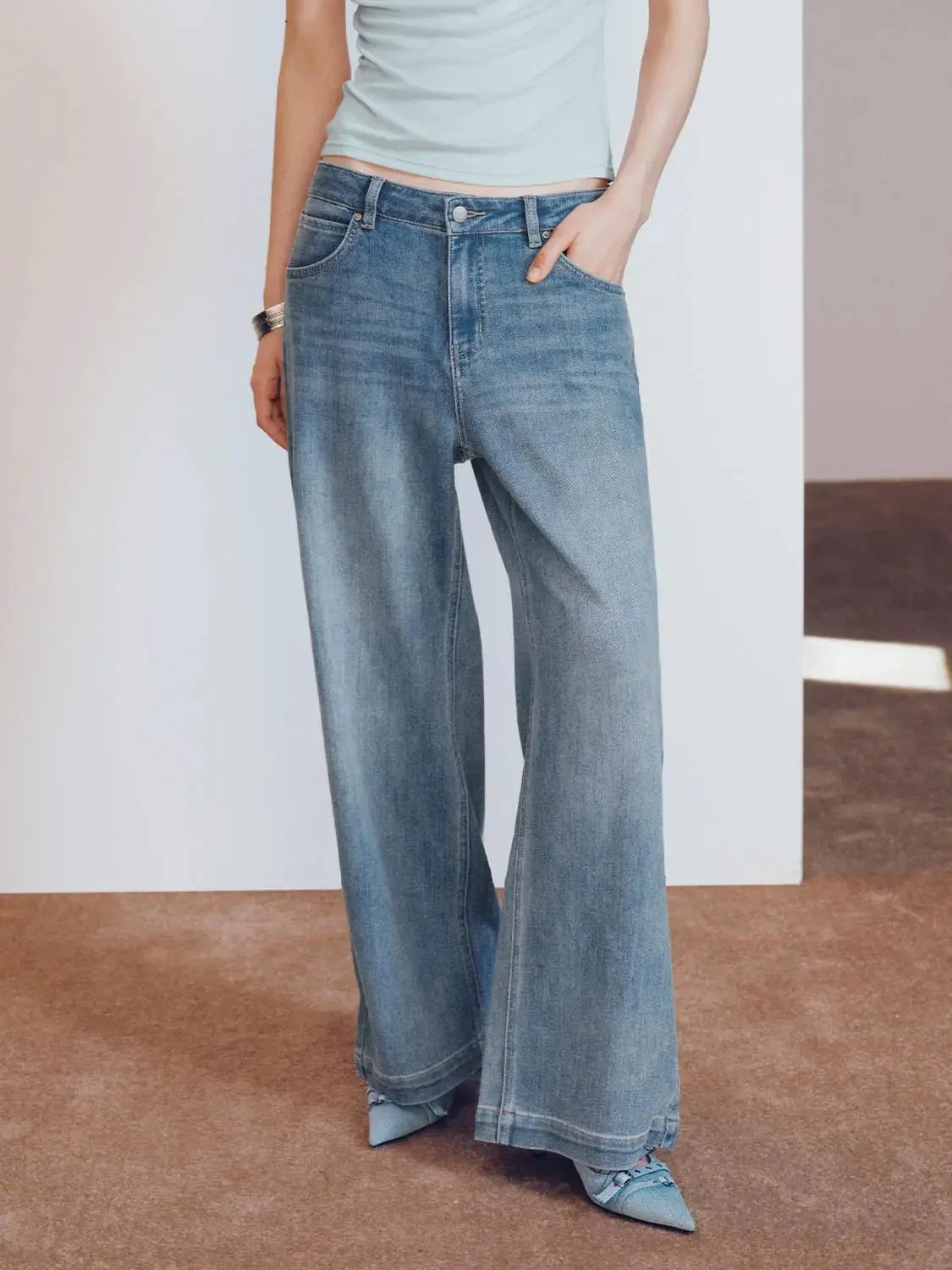 5394-wide-leg-denim-for-comfort-fit-and-everyday-style-jeans-9.webp Wide Leg Denim For Comfort Fit And Everyday Style Jeans