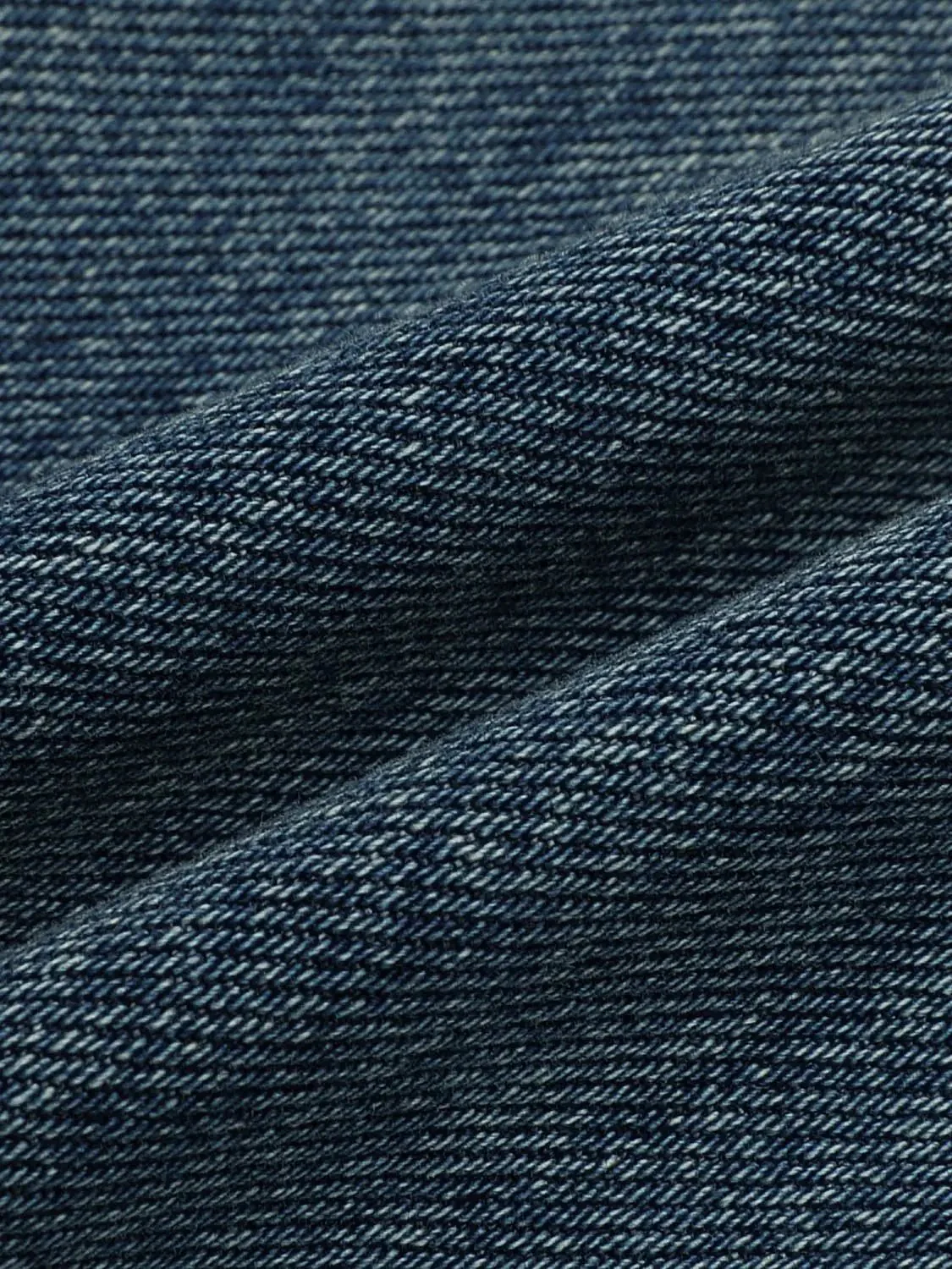 Raw Detail Barrel Leg Jeans