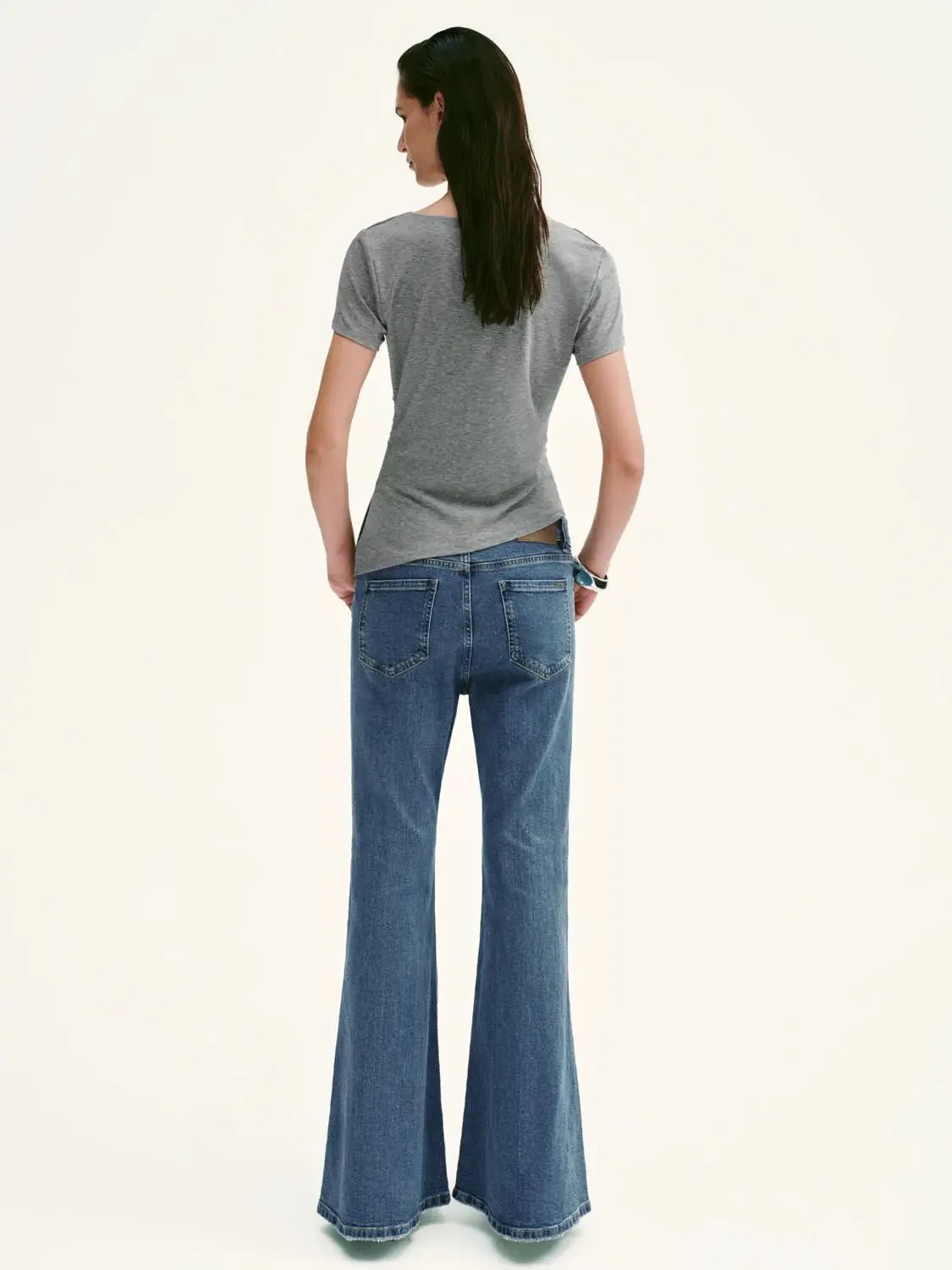 541-lyocell-draped-cowl-neck-t-shirt-6.webp Lyocell Draped Cowl Neck T Shirt