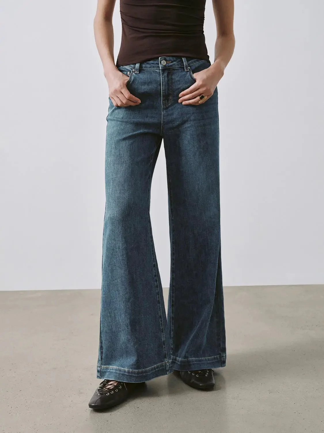 5436-flare-leg-jeans-9.webp Flare Leg Jeans