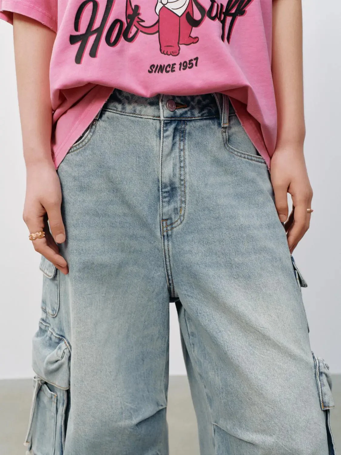 5512-flap-pocket-jort-jeans-5.webp Flap Pocket Jort Jeans