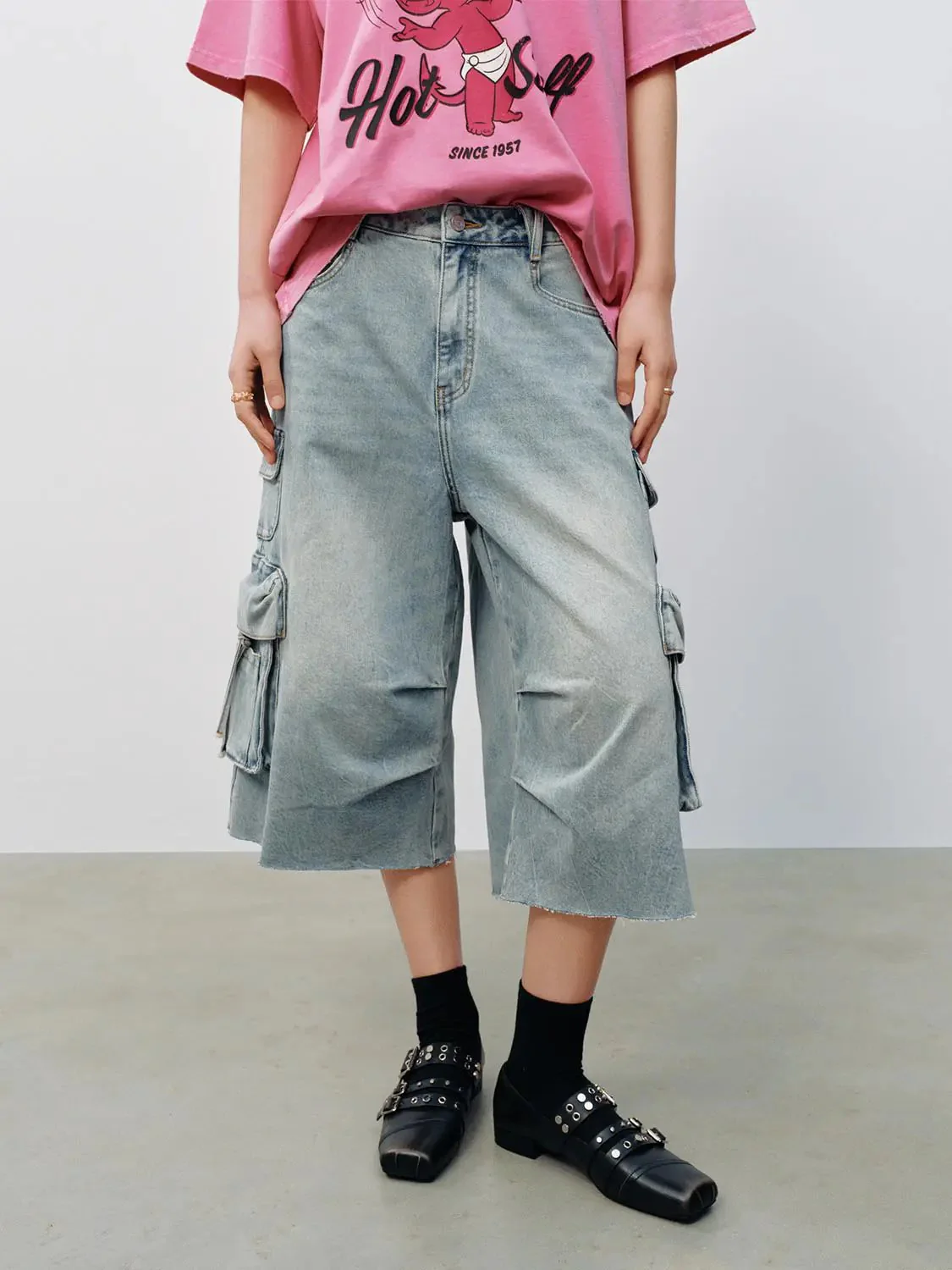5512-flap-pocket-jort-jeans-9.webp Flap Pocket Jort Jeans