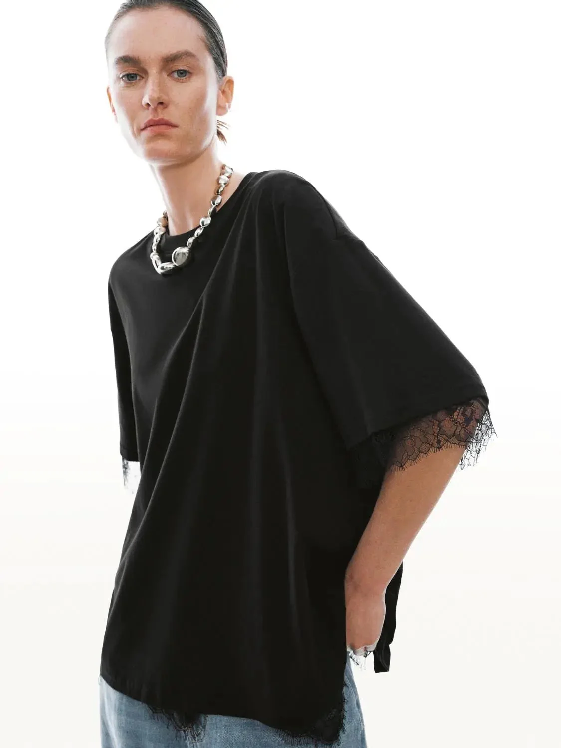 552-lace-trim-soft-cotton-relaxed-crew-neck-t-shirt-2.webp Lace Trim Soft Cotton Relaxed Crew Neck T Shirt