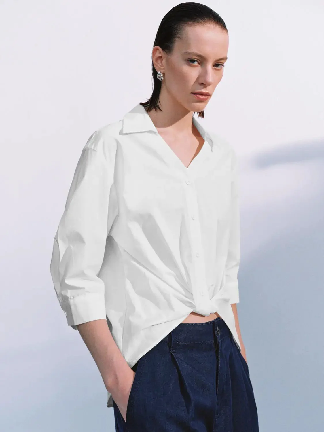 5574-cotton-button-down-with-front-knot-detail-relaxed-shirt-2.webp Cotton Button-Down With Front Knot Detail Relaxed Shirt