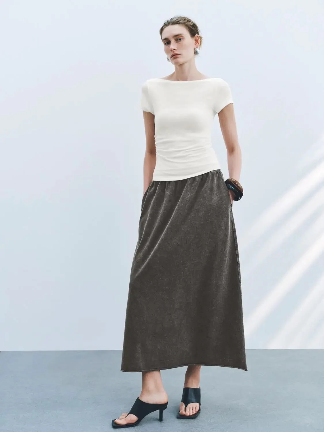 5598-lyocell-wool-blend-ruched-short-sleeve-t-shirts-18.webp Lyocell Wool Blend Ruched Short Sleeve T Shirts