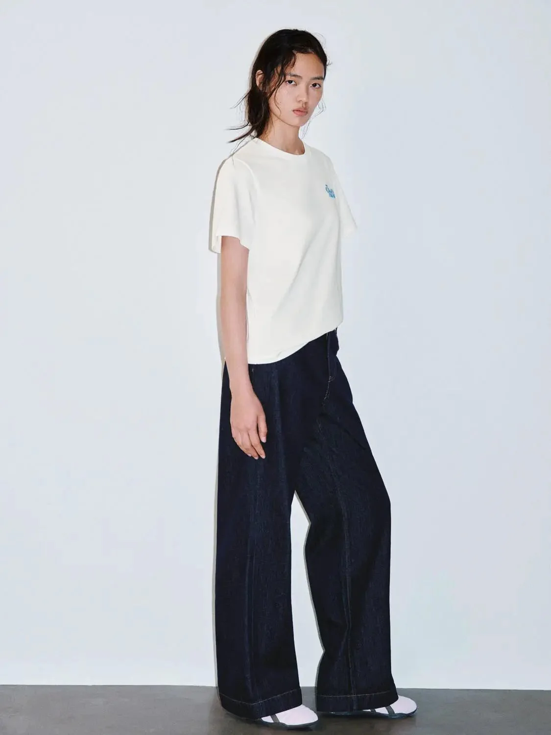 5631-cotton-everyday-essential-slight-stretch-t-shirts-5.webp Cotton Everyday Essential Slight Stretch T-Shirts