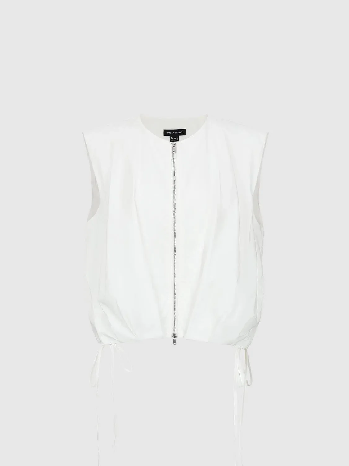 5667-zip-front-sleeveless-drawstring-hem-lightweight-cotton-shell-vests-1.webp Zip Front Sleeveless Drawstring Hem Lightweight Cotton Shell Vests