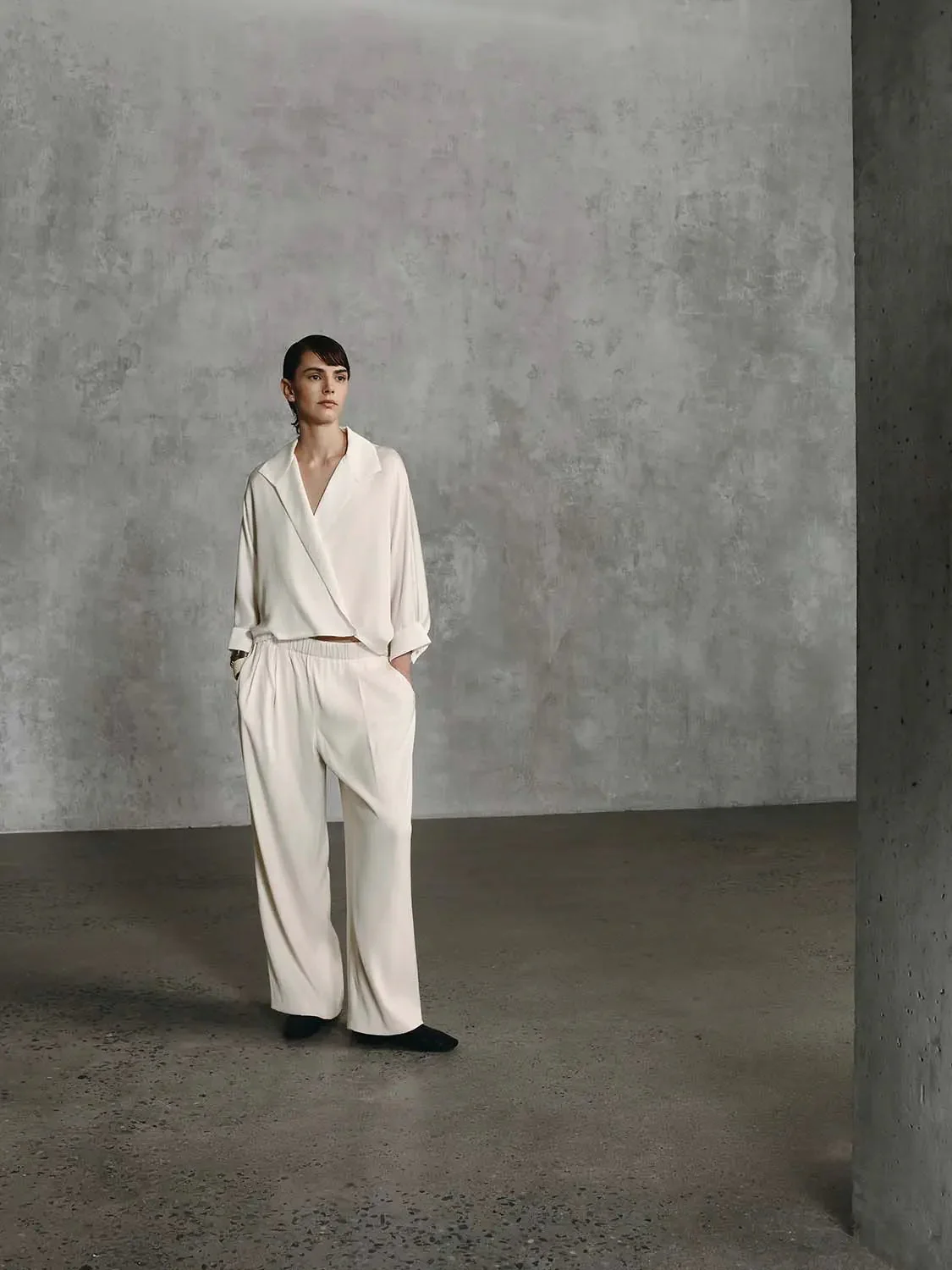 5772-elastic-waist-extra-thick-stretch-viscose-pull-on-wide-leg-pants-2.webp Elastic Waist Extra Thick Stretch Viscose Pull On Wide Leg Pants