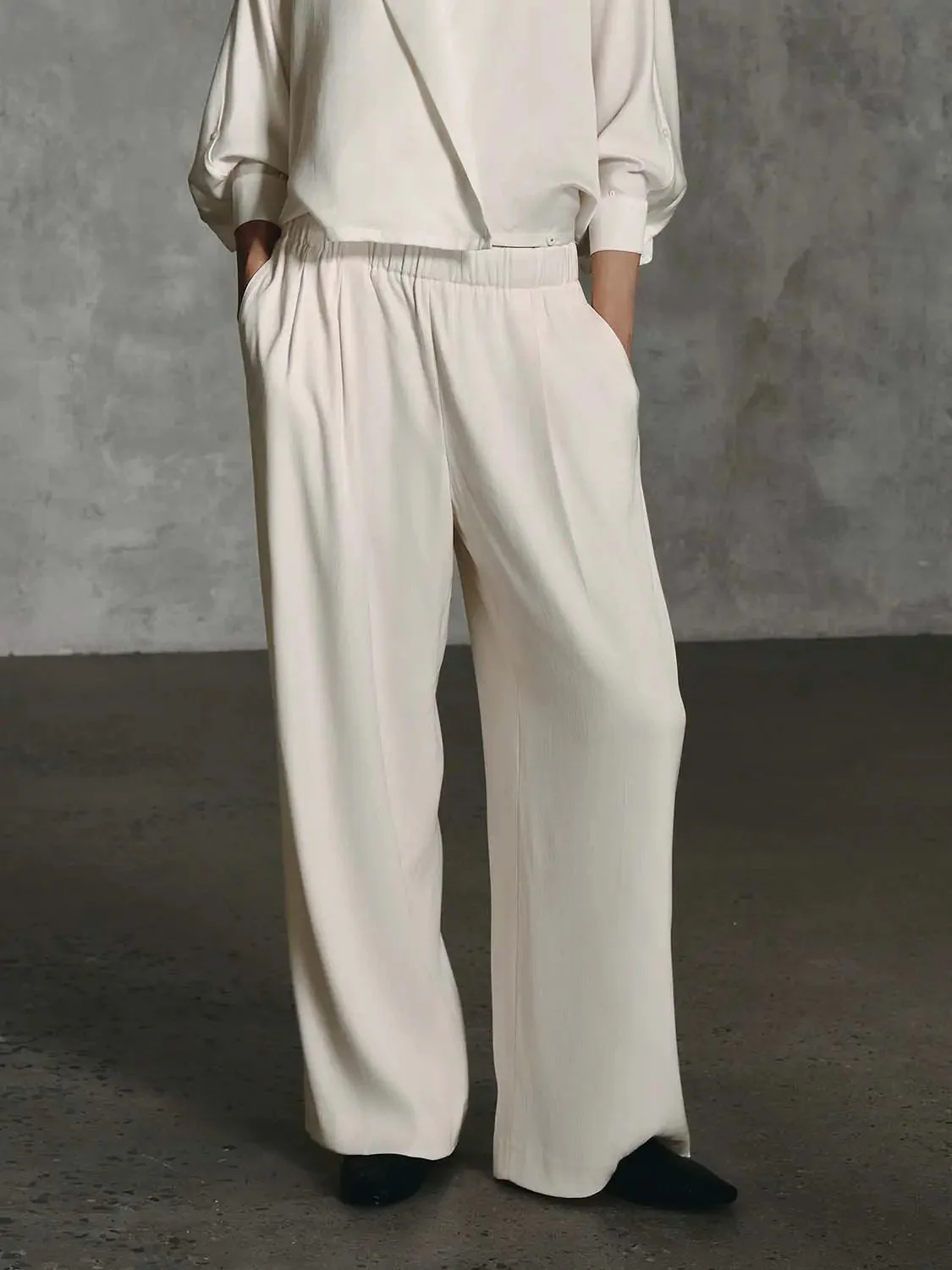5772-elastic-waist-extra-thick-stretch-viscose-pull-on-wide-leg-pants-6.webp Elastic Waist Extra Thick Stretch Viscose Pull On Wide Leg Pants