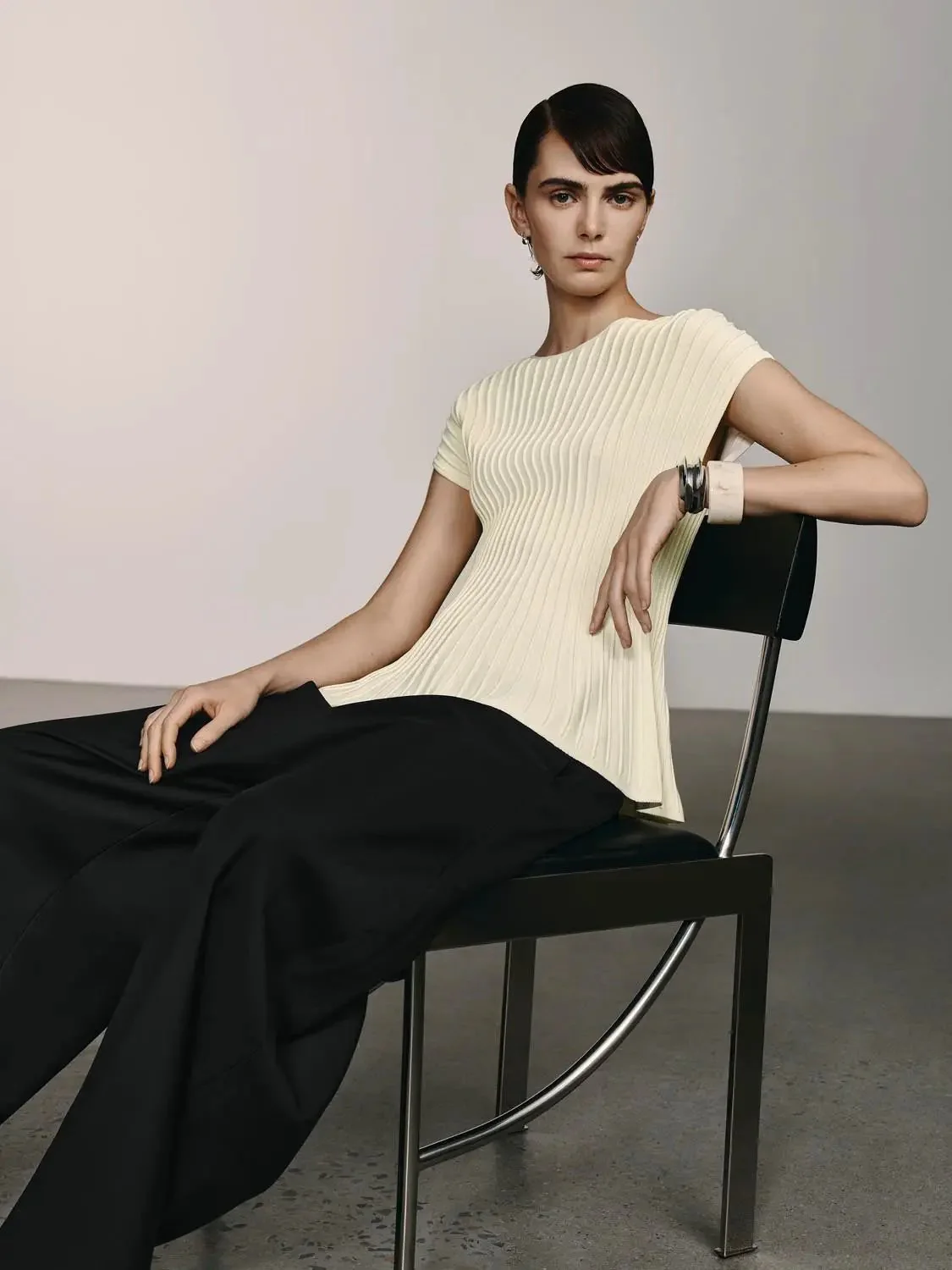 Viscose Blend Rib Knit With Sculpted Vertical Ribs T-Shirts