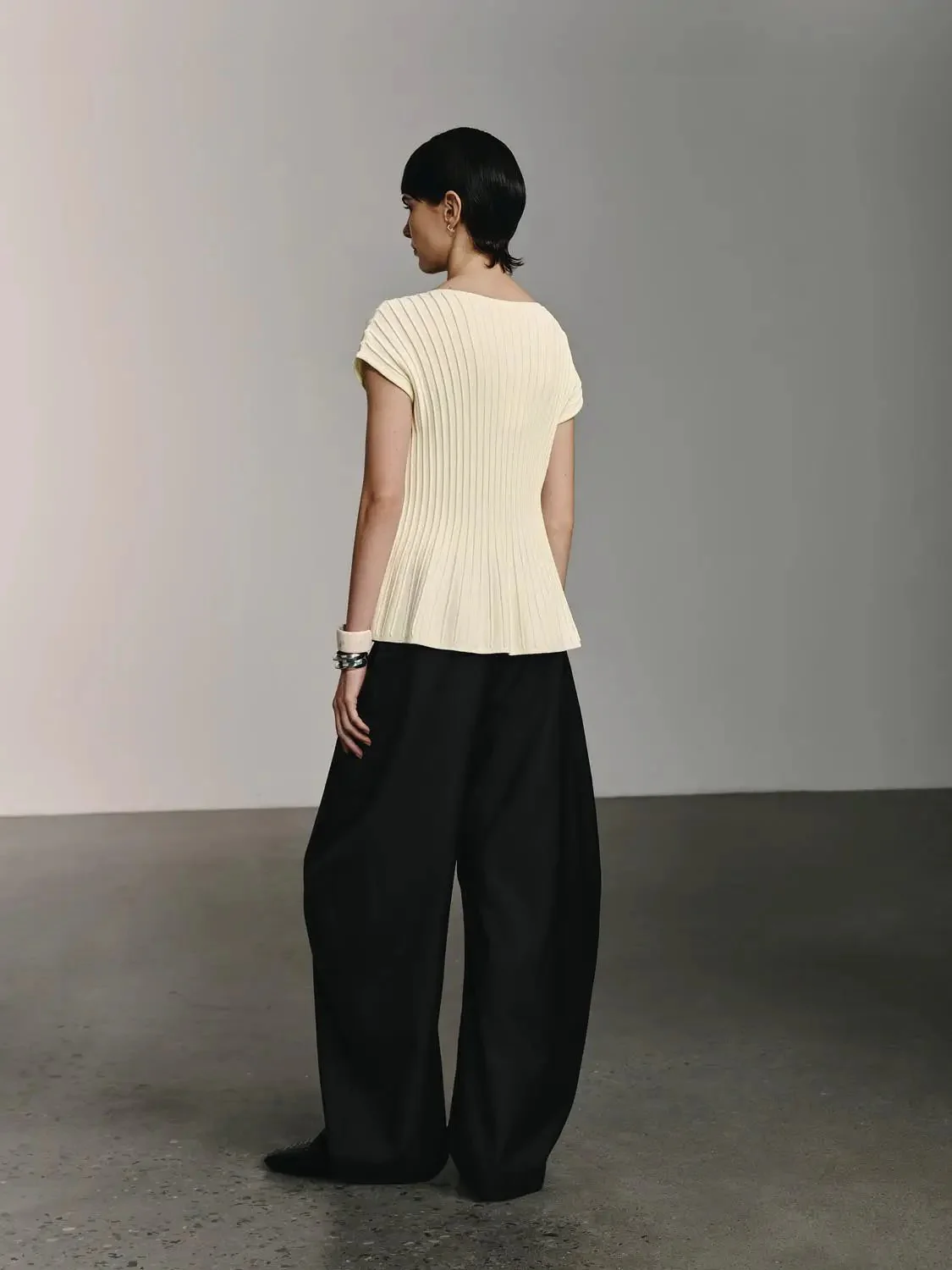 Viscose Blend Rib Knit With Sculpted Vertical Ribs T-Shirts