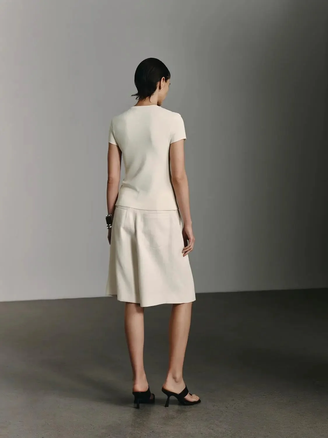 Linen Cotton Blend Pleated Wide Leg Shorts
