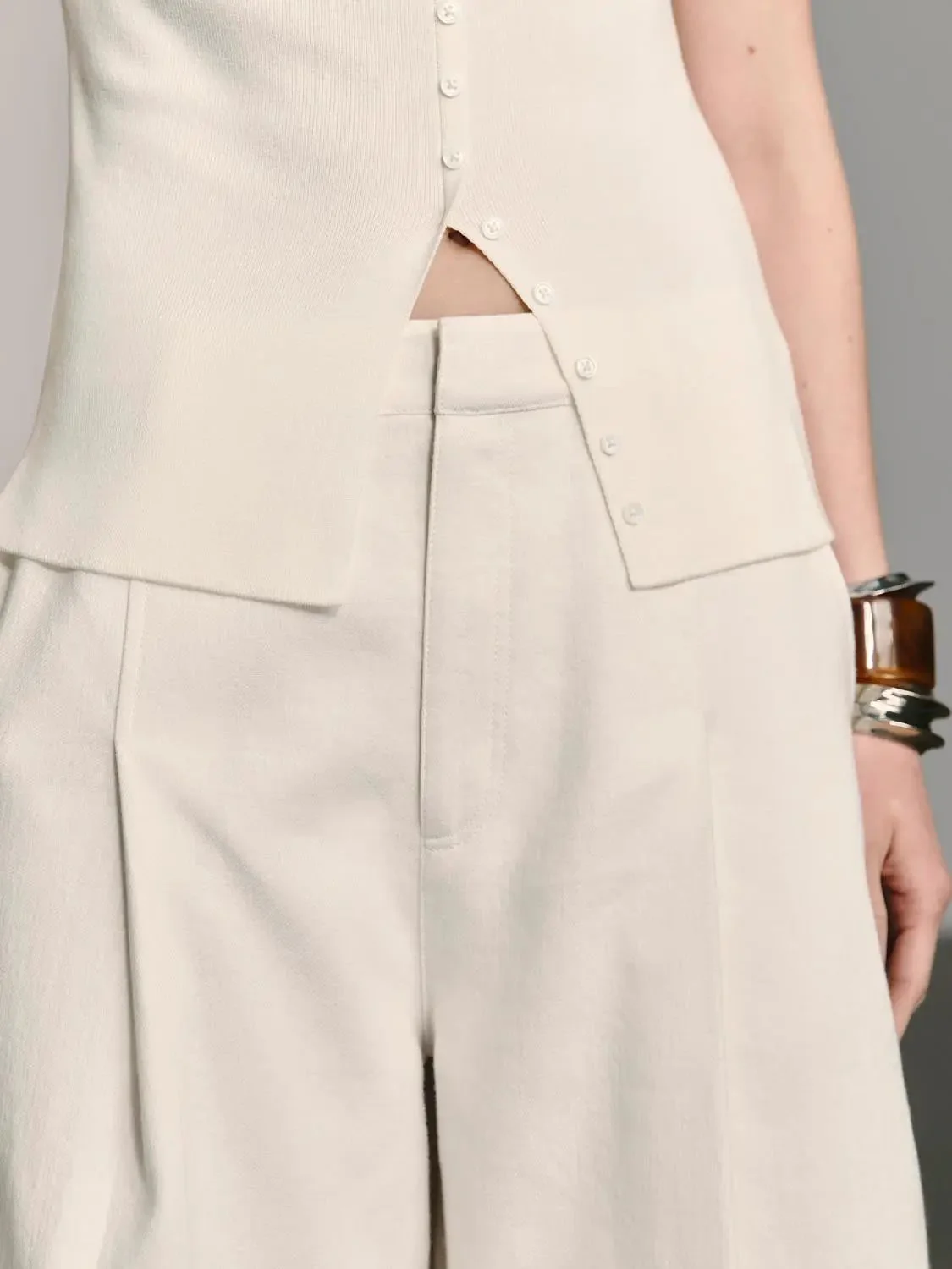Linen Cotton Blend Pleated Wide Leg Shorts