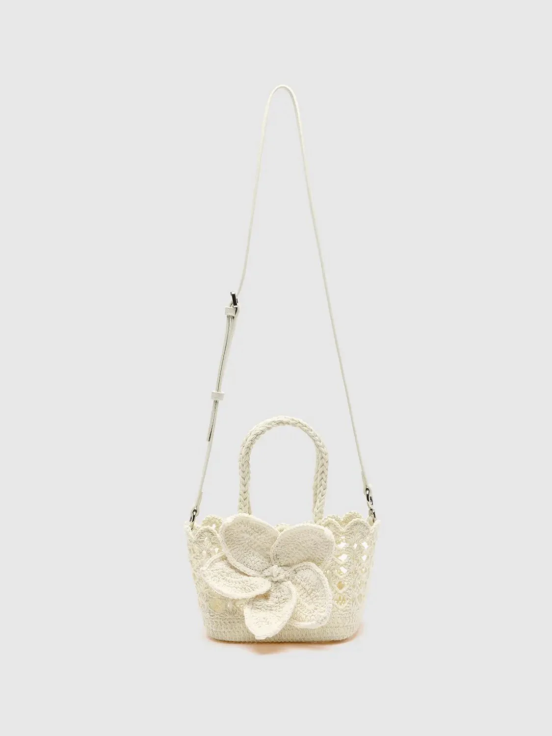 5790-cotton-crochet-flower-embroidered-tote-bags-1.webp Cotton Crochet Flower Embroidered Tote Bags