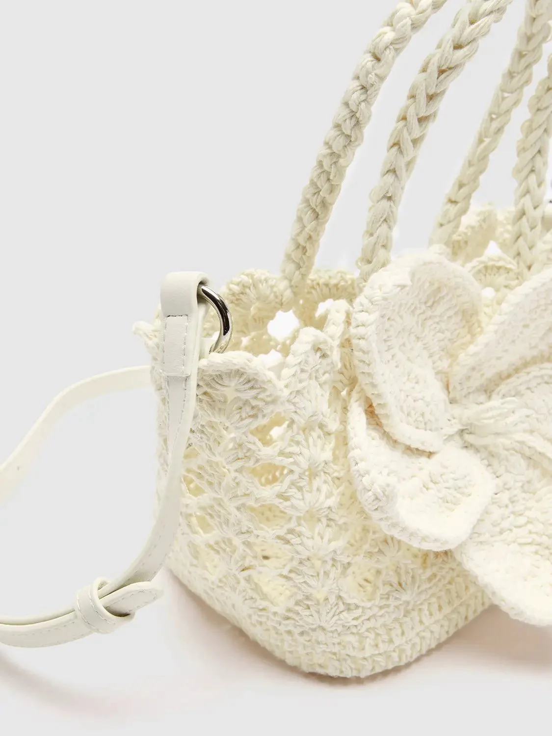 5790-cotton-crochet-flower-embroidered-tote-bags-6.webp Cotton Crochet Flower Embroidered Tote Bags