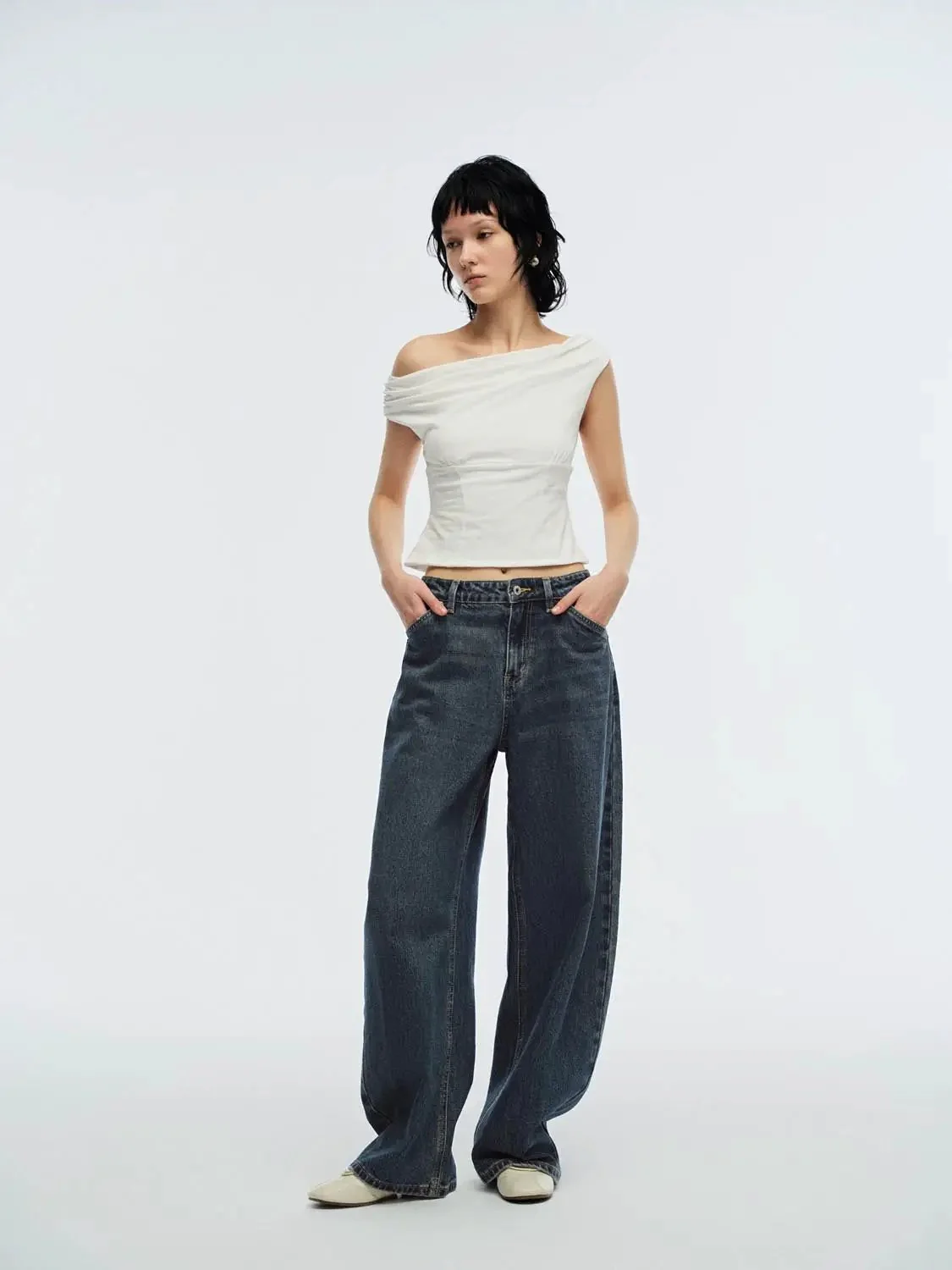 5812-cotton-elastane-draped-one-shoulder-silky-t-shirts-5.webp Cotton Elastane Draped One-Shoulder Silky T-Shirts
