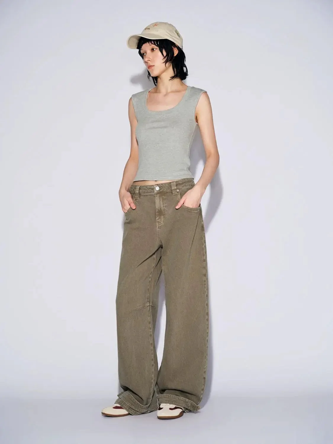 5869-scoop-neck-skinny-fit-tank-tops-20.webp Scoop Neck Skinny-Fit Tank Tops