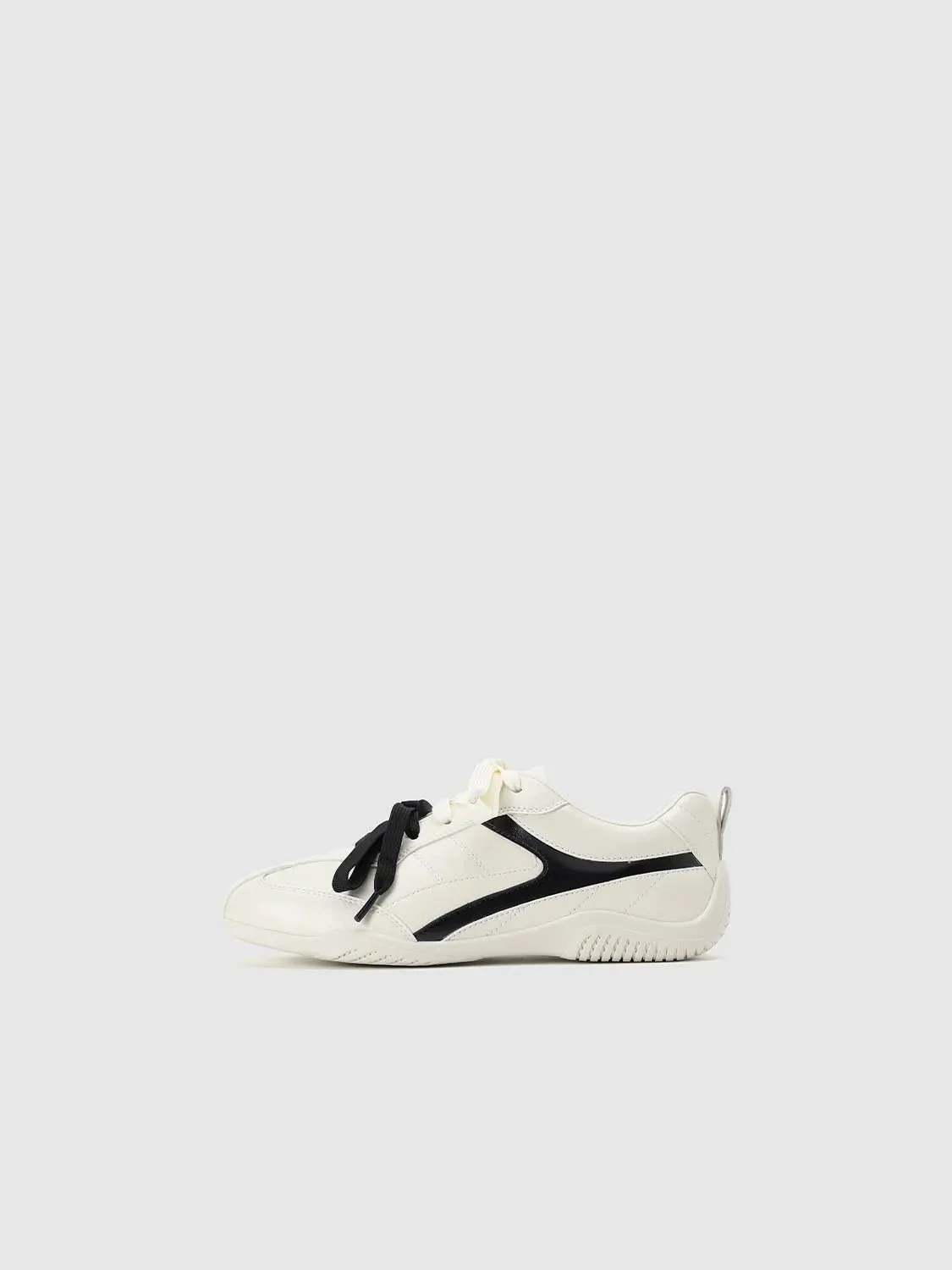 5885-lace-up-contrast-sneakers-8.webp Lace Up Contrast Sneakers