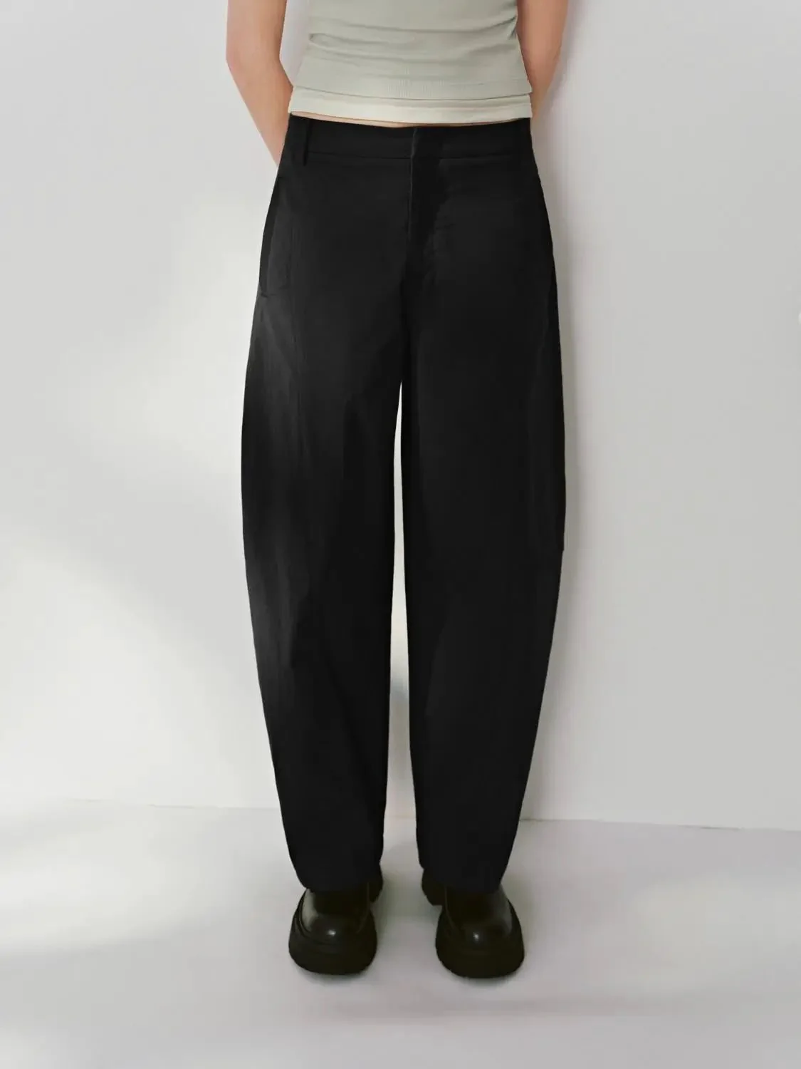 5905-trousers-1.webp Trousers