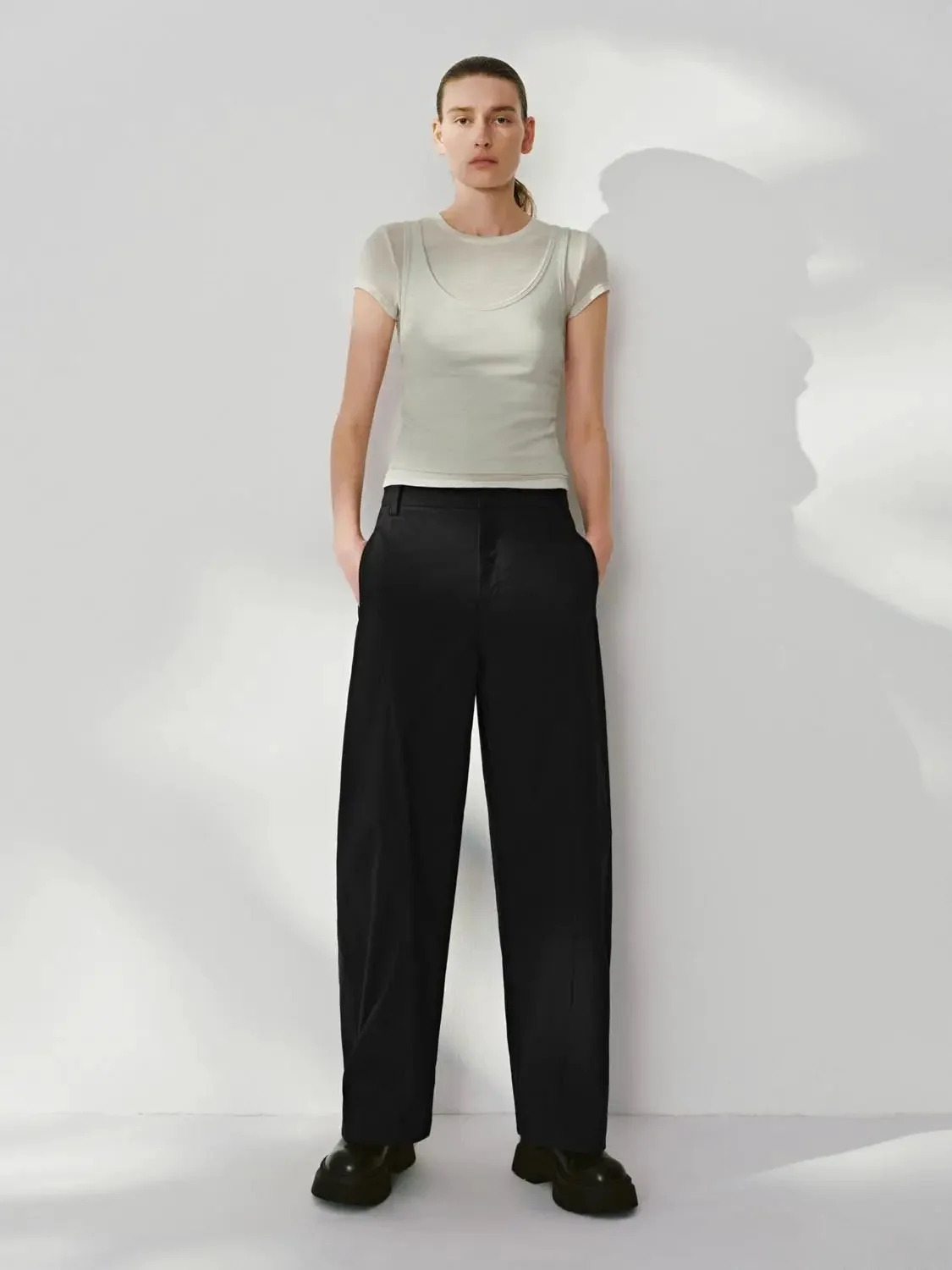 5905-trousers-4.webp Trousers