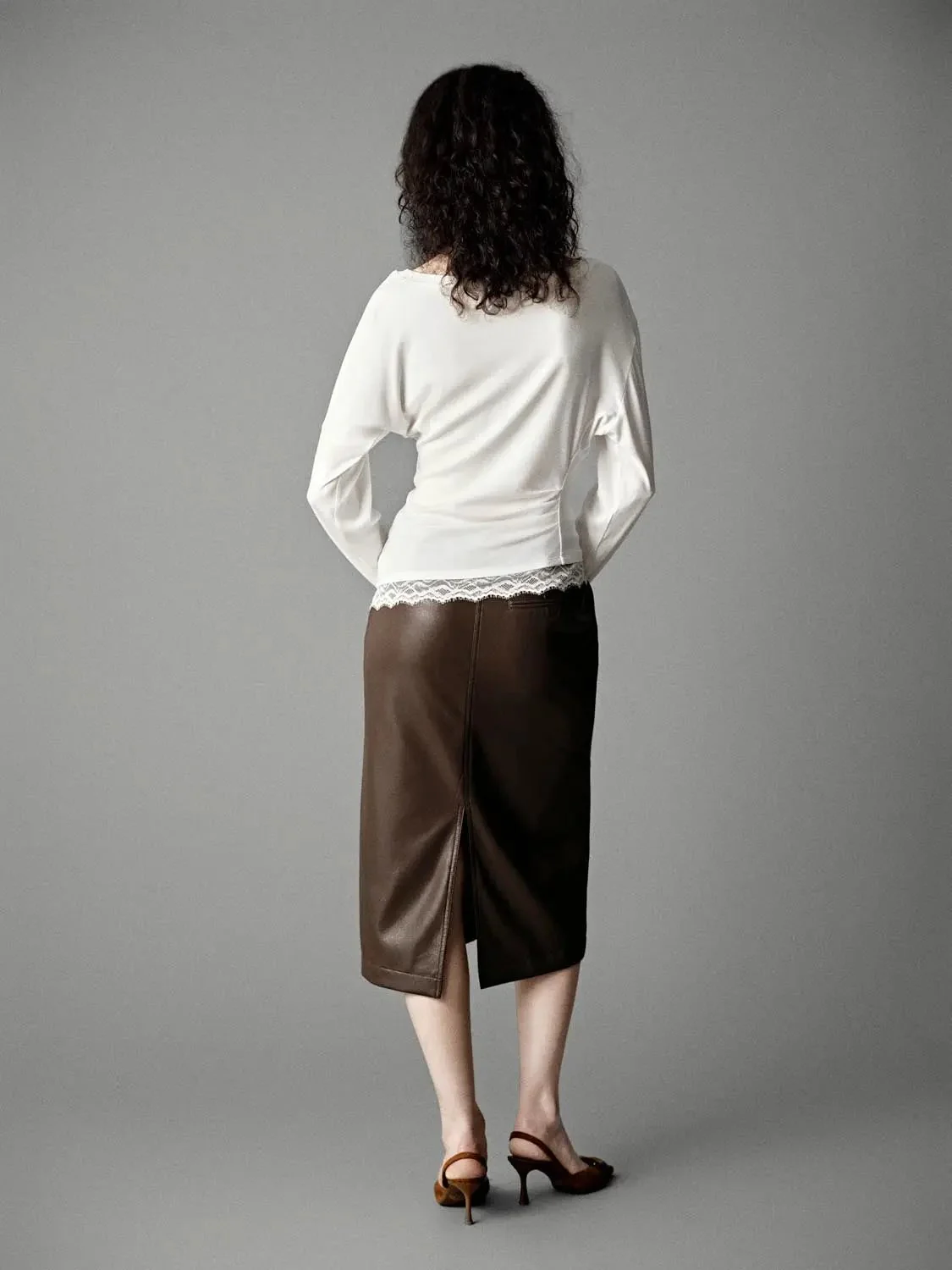 591-lace-trim-ruched-long-sleeve-silky-draped-top-6.webp Lace Trim Ruched Long Sleeve Silky Draped Top
