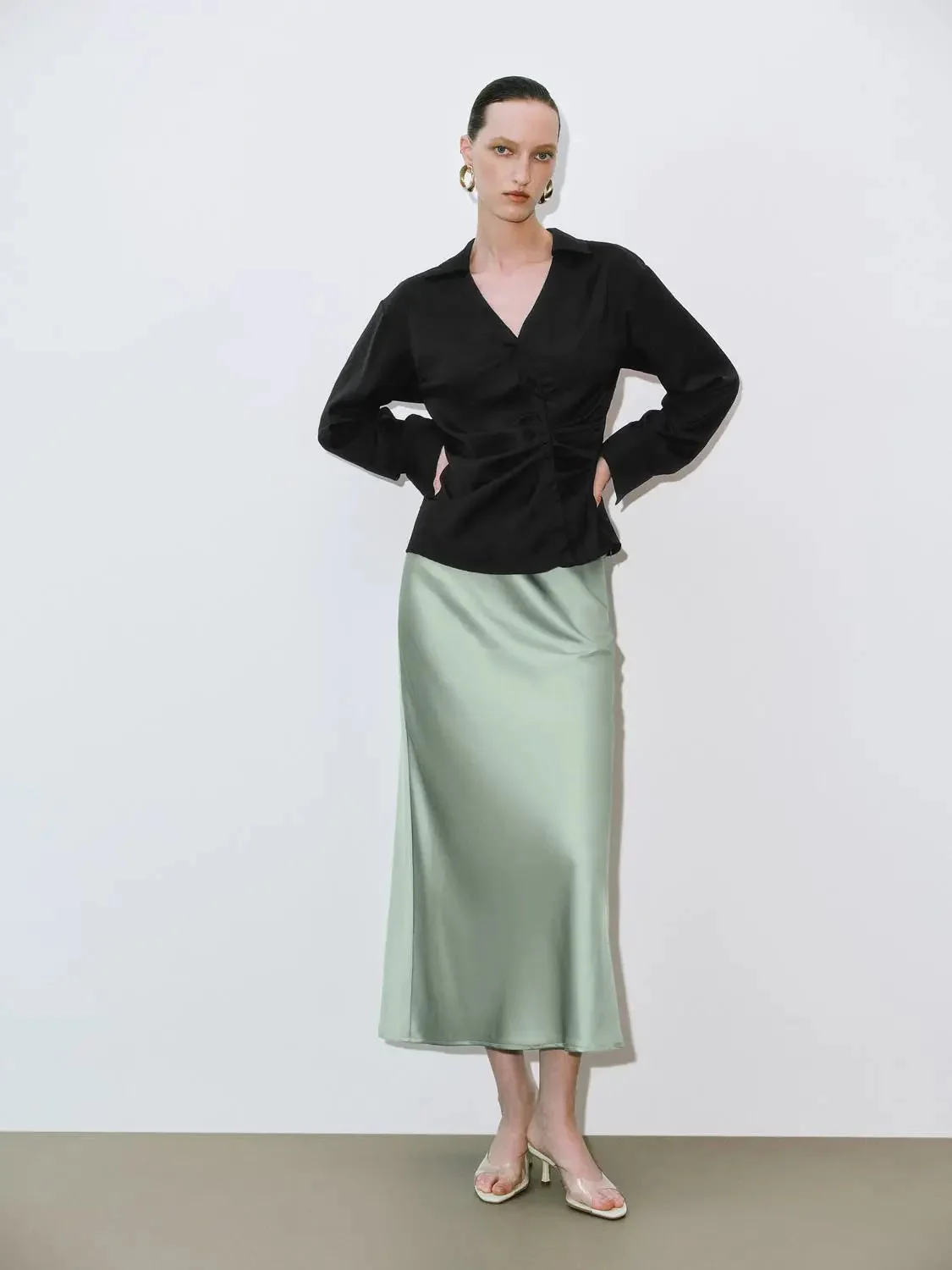5993-elegant-olive-stretch-fabric-fishtail-slip-skirts-23.webp Elegant Olive Stretch Fabric Fishtail Slip Skirts