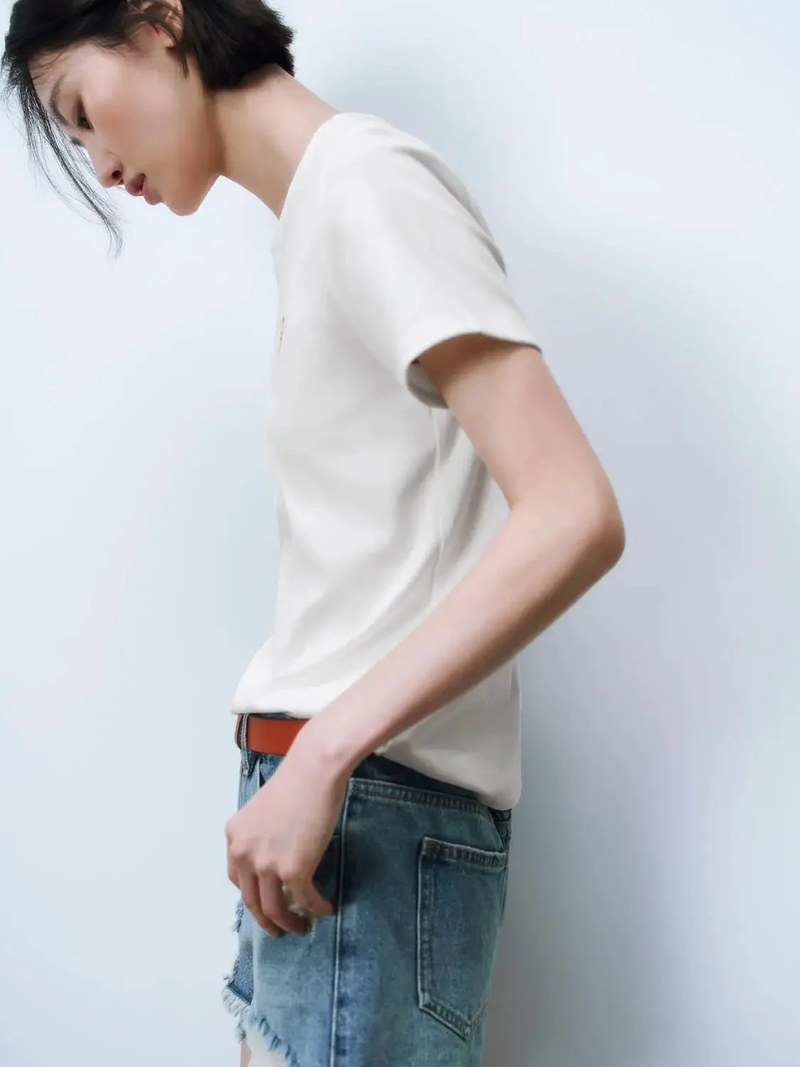 6018-soft-cotton-blend-everyday-crew-neck-t-shirt-2.webp Soft Cotton Blend Everyday Crew Neck T Shirt
