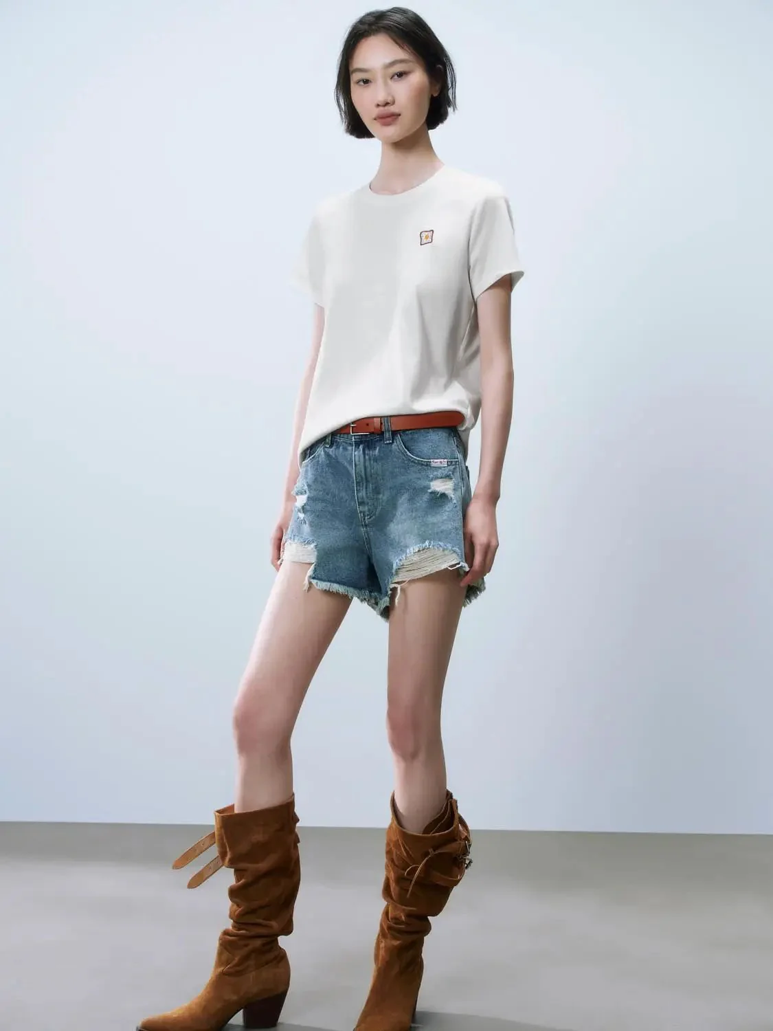 6018-soft-cotton-blend-everyday-crew-neck-t-shirt-5.webp Soft Cotton Blend Everyday Crew Neck T Shirt