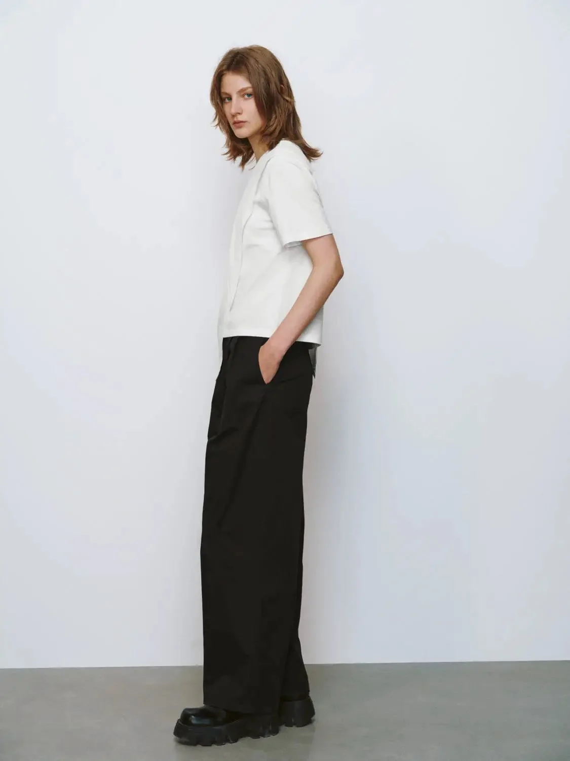6024-cotton-minimalist-asymmetrical-overlay-t-shirt-5.webp Cotton Minimalist Asymmetrical Overlay T Shirt