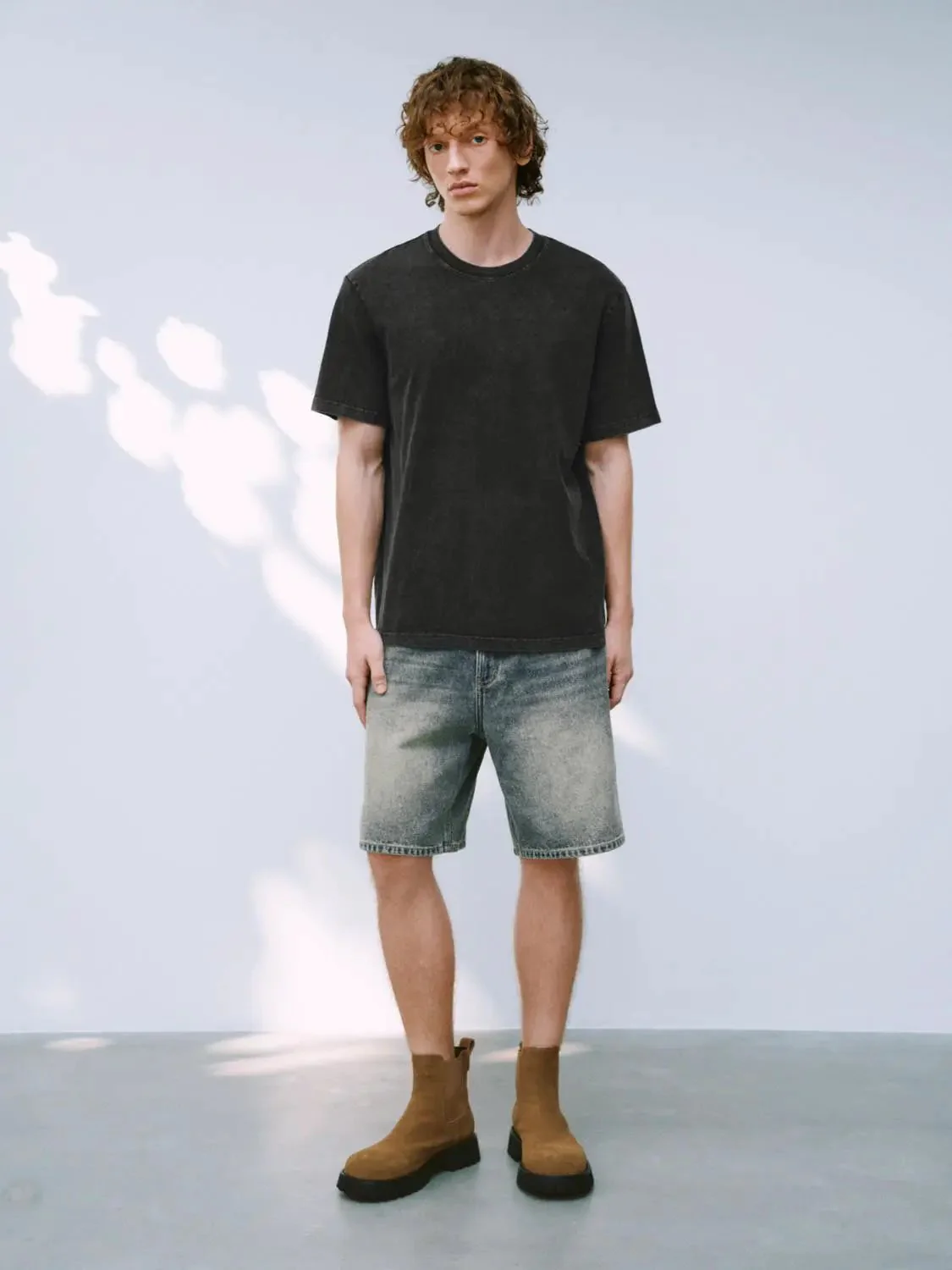 6053-dark-washed-cotton-crew-neck-casual-t-shirts-4.webp Dark Washed Cotton Crew Neck Casual T Shirts