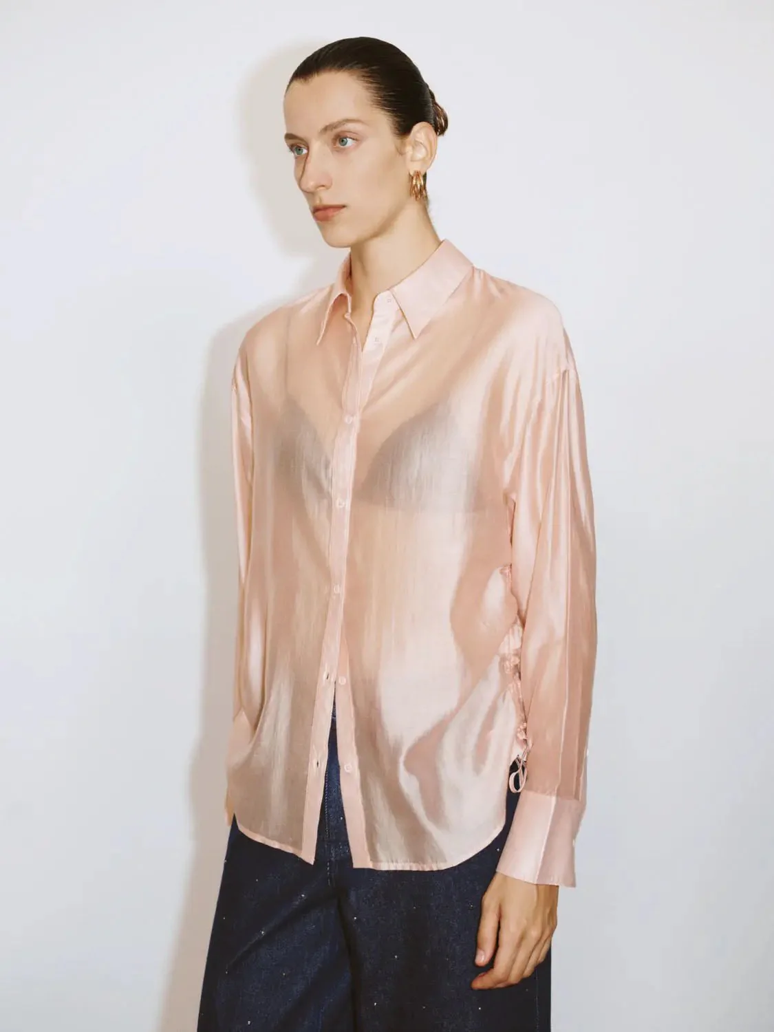 608-long-sleeve-shirts-2.webp Long Sleeve Shirts