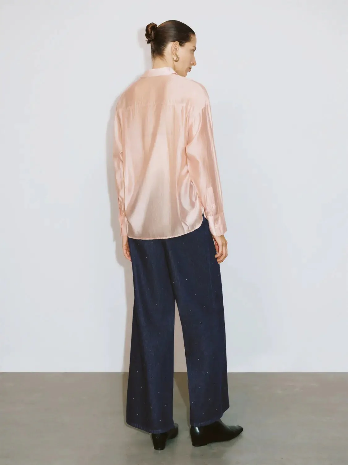 608-long-sleeve-shirts-5.webp Long Sleeve Shirts