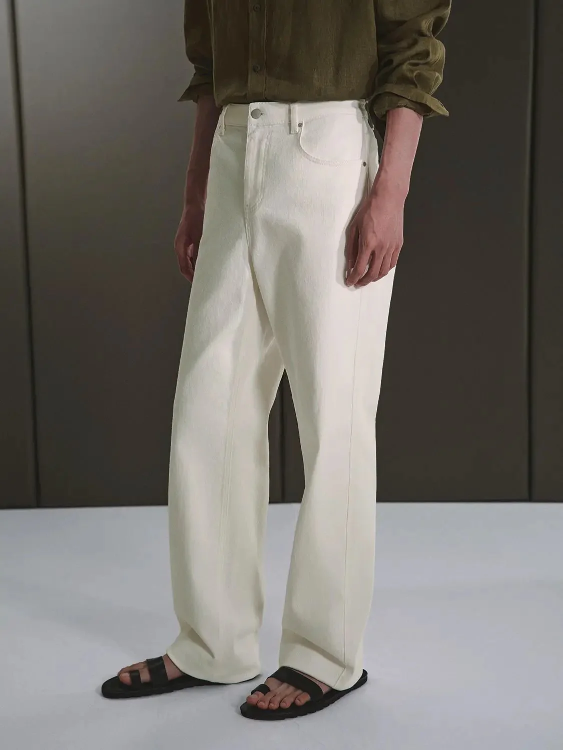 6080-straight-leg-jeans-1.webp Straight Leg Jeans