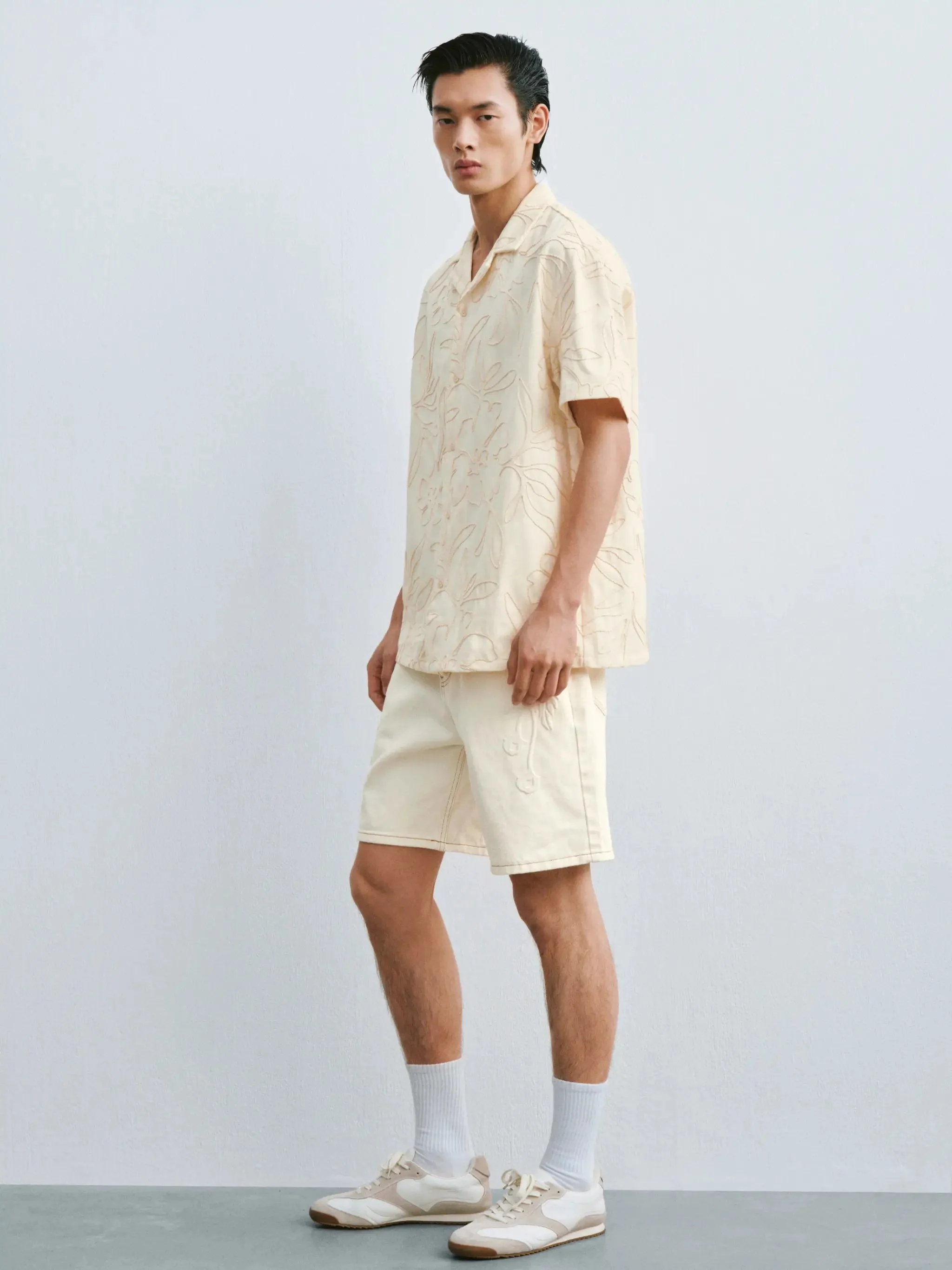 6127-short-sleeve-shirts-5.webp Short Sleeve Shirts