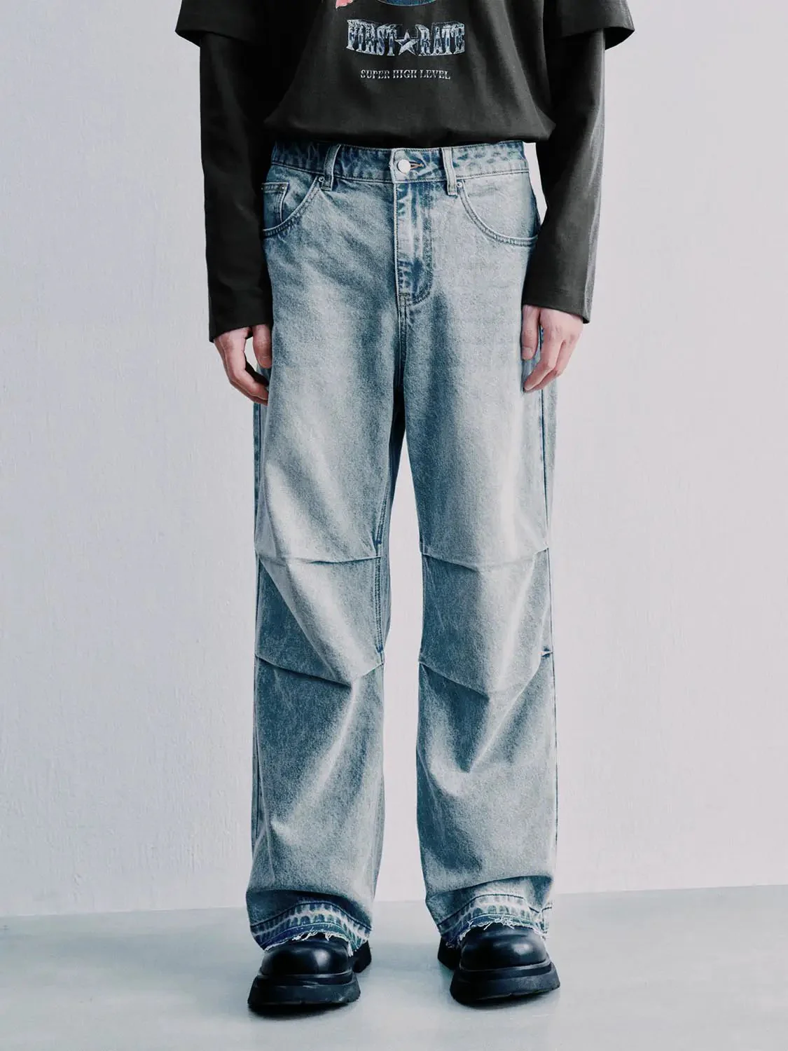 6132-pleated-straight-leg-jeans-9.webp Pleated Straight Leg Jeans