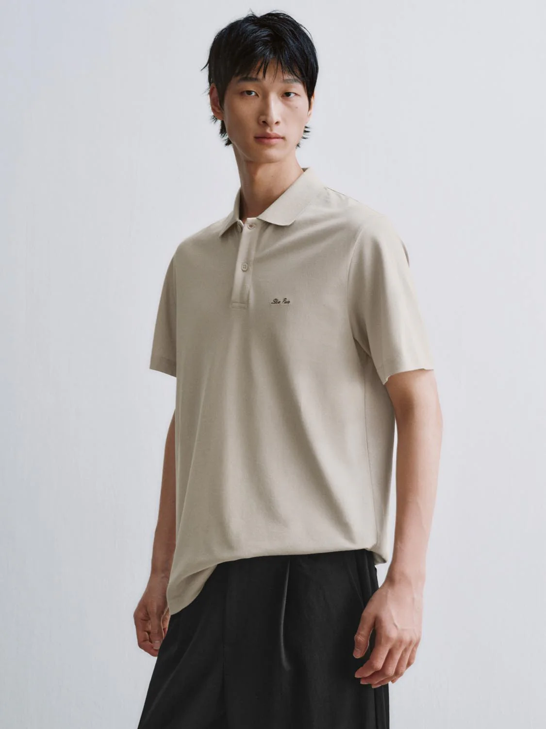 6161-blue-fox-cotton-embroidered-short-sleeve-polo-shirt-2.webp Blue Fox Cotton Embroidered Short Sleeve Polo Shirt