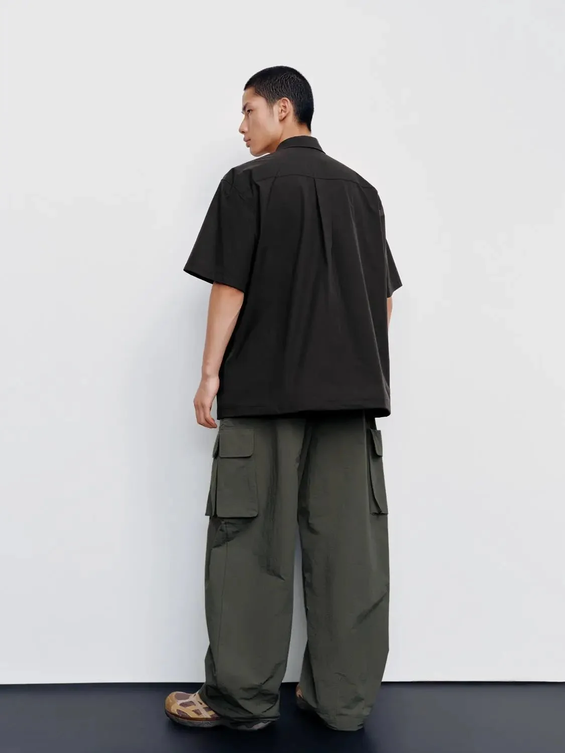 6172-cotton-blend-short-sleeve-chest-zip-pocket-shirts-6.webp Cotton Blend Short Sleeve Chest Zip Pocket Shirts