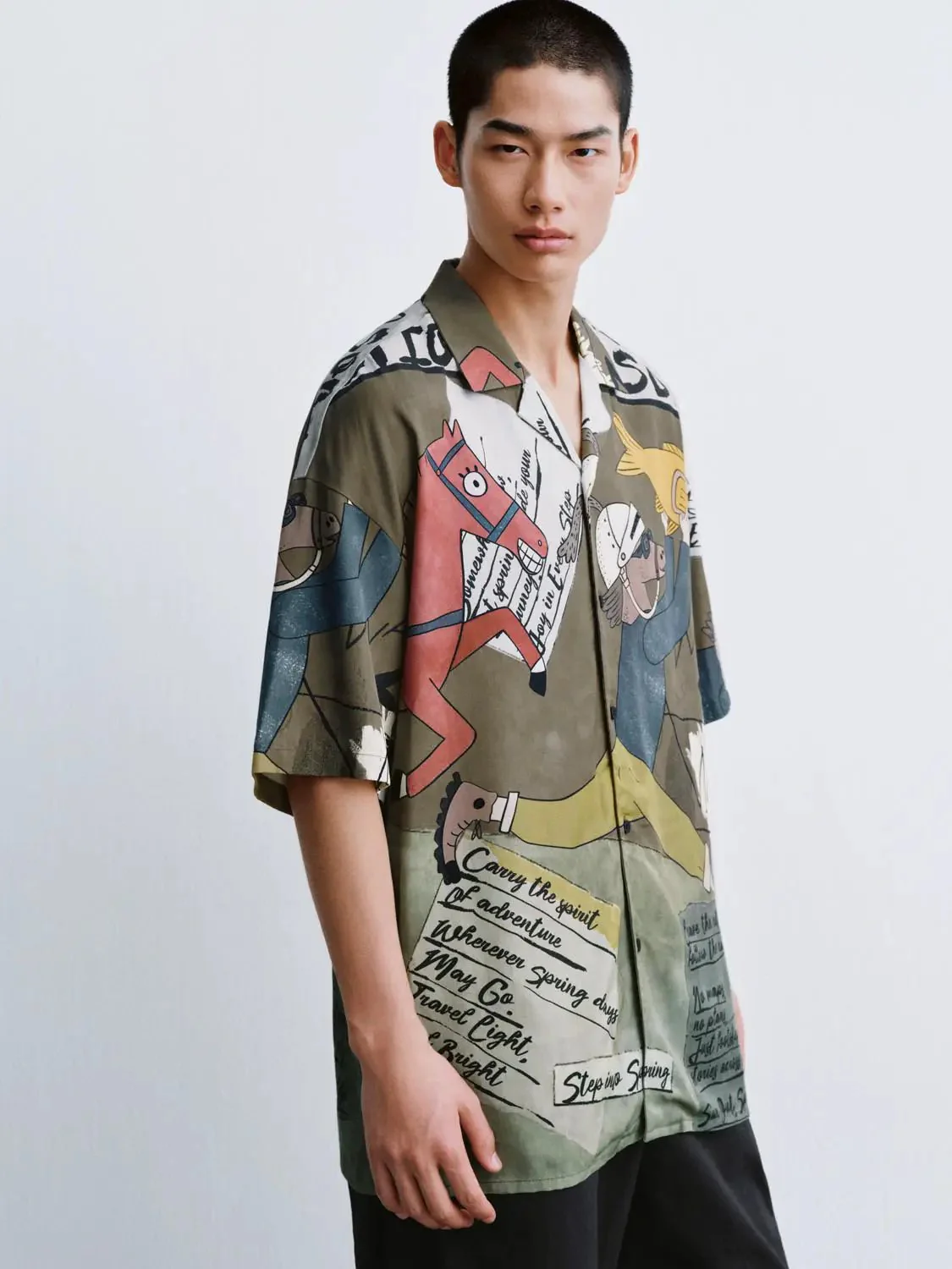 6183-printed-short-sleeve-shirts-2.webp Printed Short Sleeve Shirts
