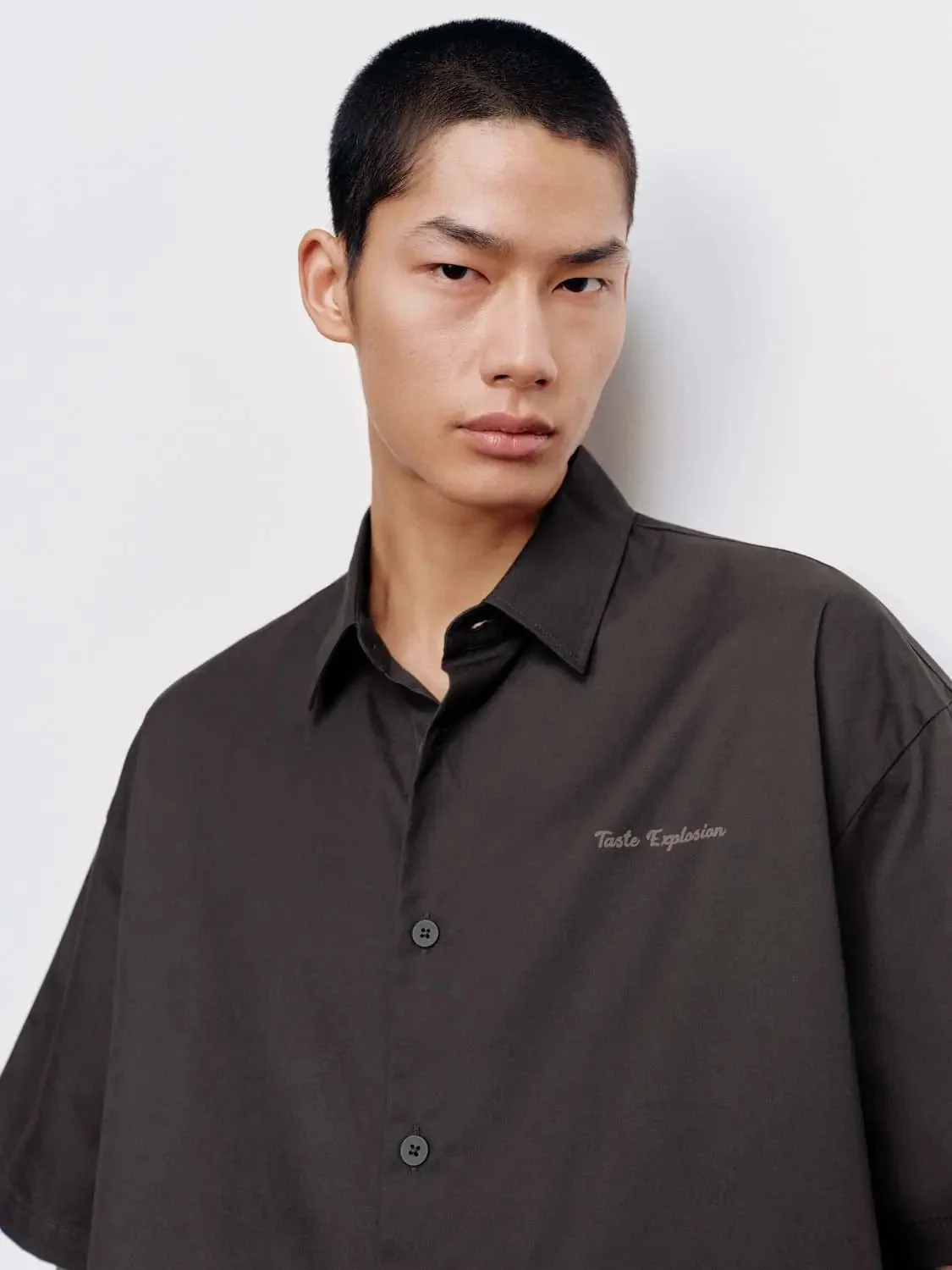 6195-printed-short-sleeve-shirts-11.webp Printed Short Sleeve Shirts