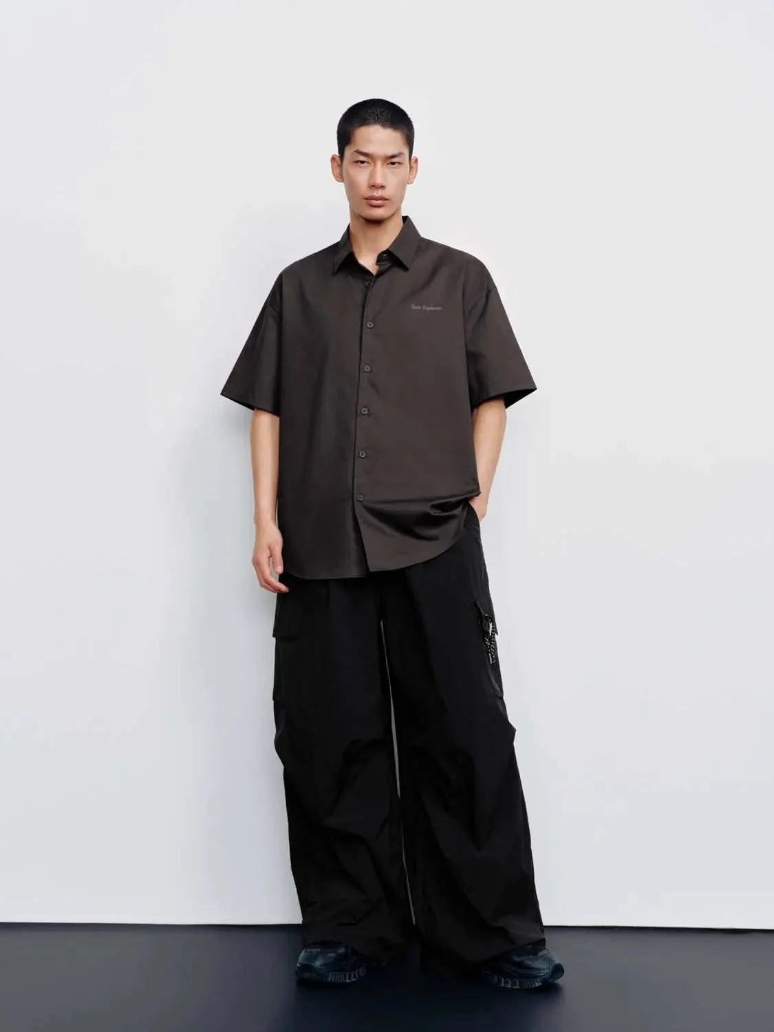 6195-printed-short-sleeve-shirts-12.webp Printed Short Sleeve Shirts