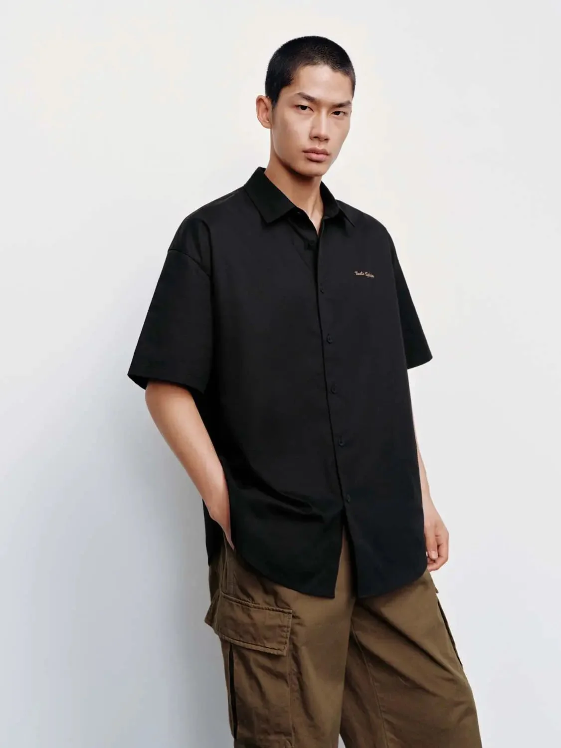 6195-printed-short-sleeve-shirts-18.webp Printed Short Sleeve Shirts