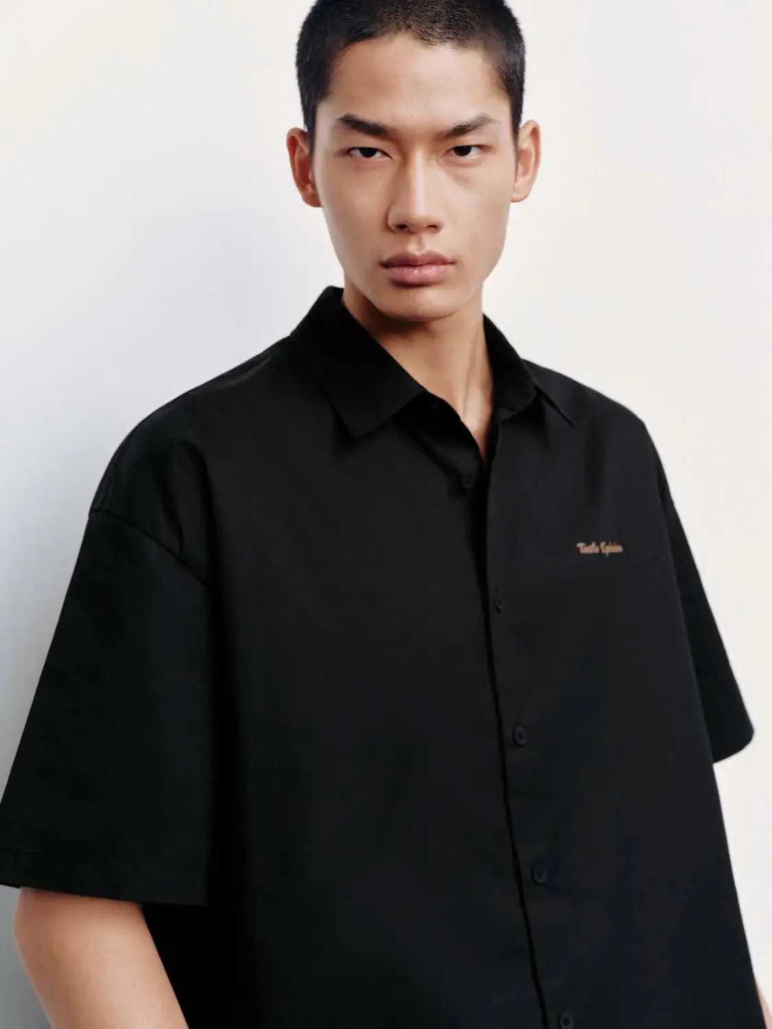6195-printed-short-sleeve-shirts-19.webp Printed Short Sleeve Shirts