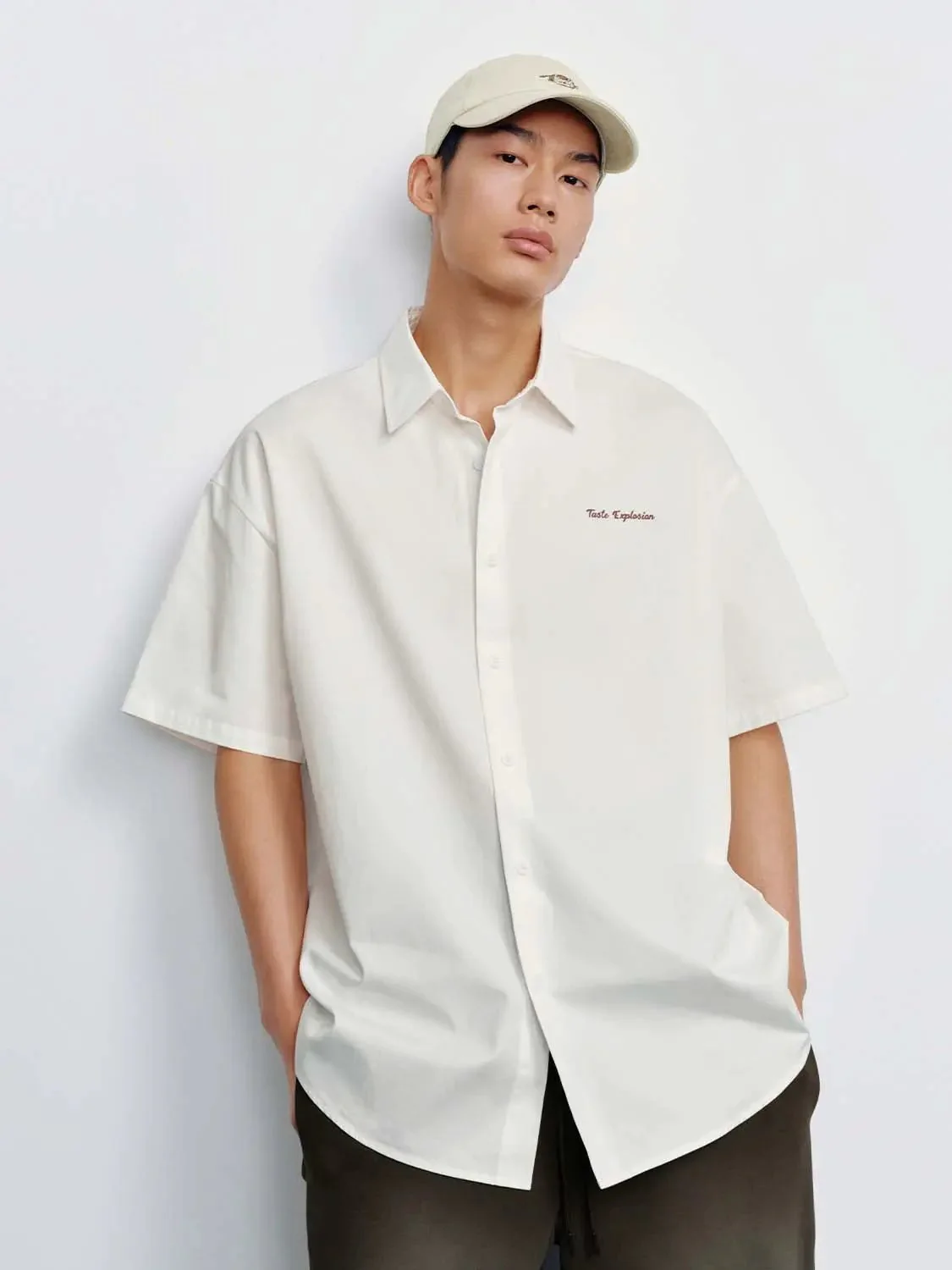 6195-printed-short-sleeve-shirts-25.webp Printed Short Sleeve Shirts