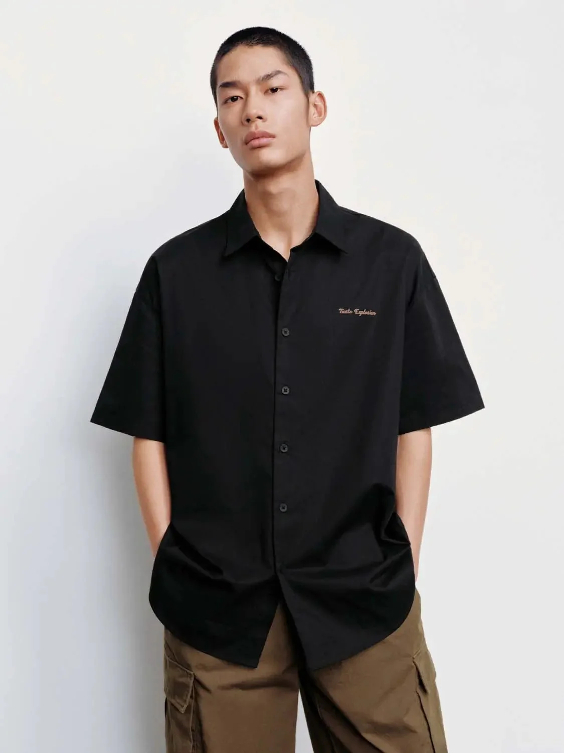 6195-printed-short-sleeve-shirts-27.webp Printed Short Sleeve Shirts