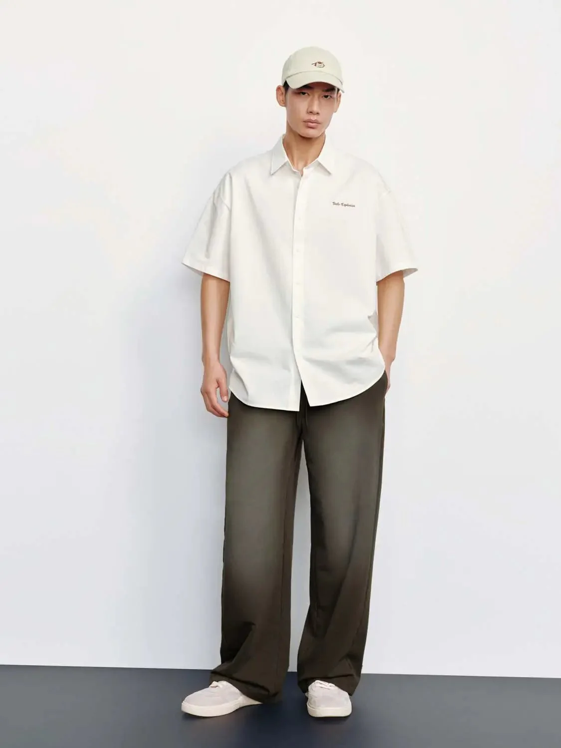 6195-printed-short-sleeve-shirts-4.webp Printed Short Sleeve Shirts