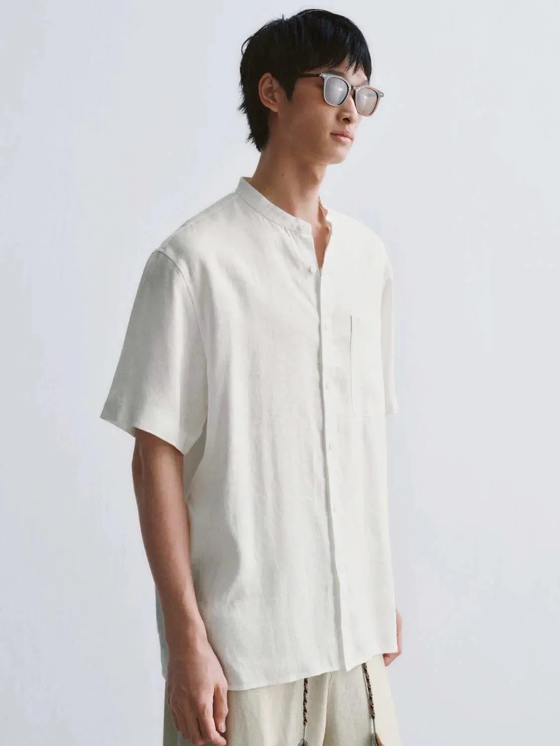 6208-short-sleeve-shirts-2.webp Short Sleeve Shirts