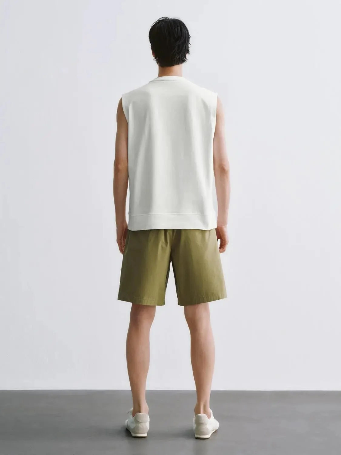 6225-classic-cotton-crew-neck-sleeveless-tank-tops-6.webp Classic Cotton Crew Neck Sleeveless Tank Tops
